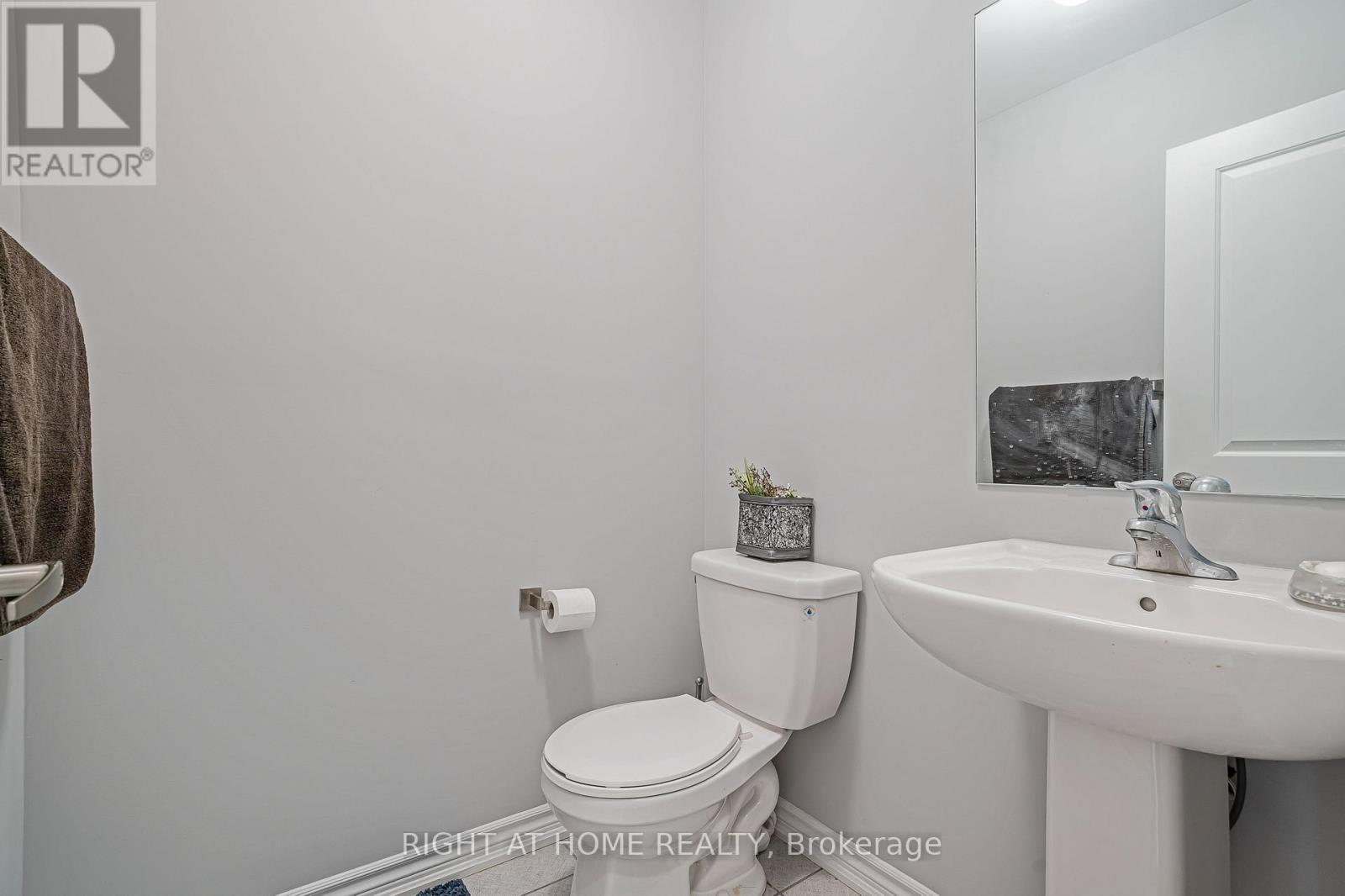 192 Closson Drive, Whitby, Ontario  L1P 0M6 - Photo 22 - E12322151