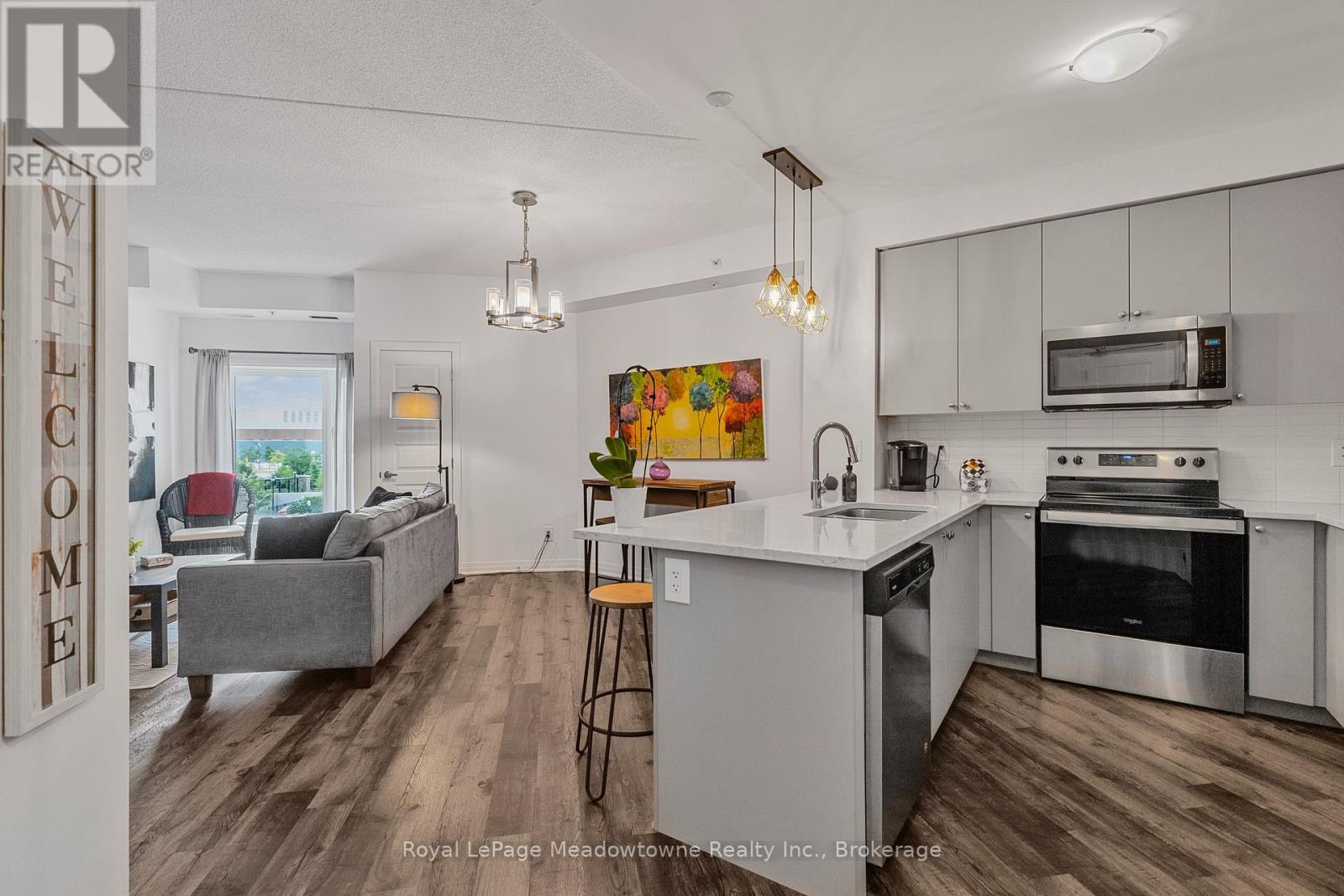 324 - 610 Farmstead Drive S, Milton, Ontario  L9T 8X5 - Photo 6 - W12322153