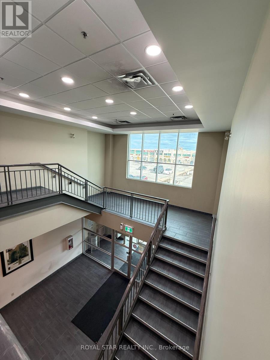 201 - 2970 Drew Road, Mississauga, Ontario  L4T 0A6 - Photo 12 - W12322160