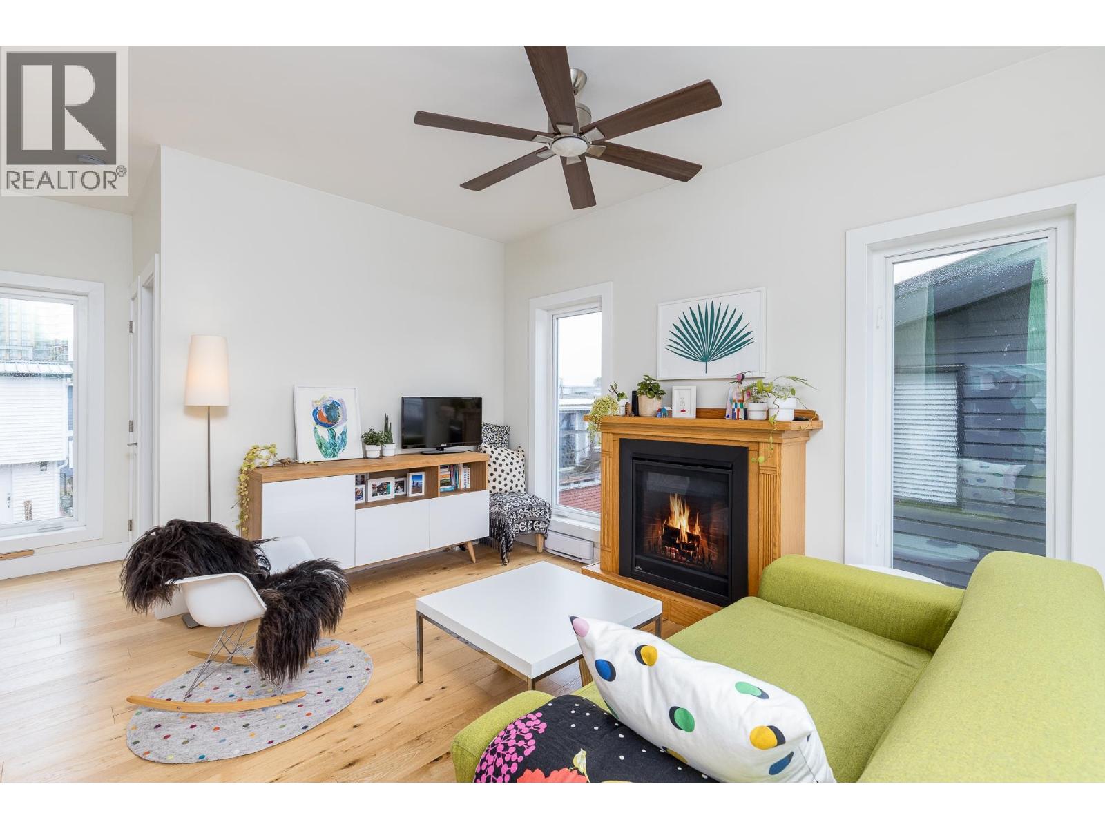 6w2 8191 River Road, Richmond, British Columbia  V6X 1X8 - Photo 4 - R3003585