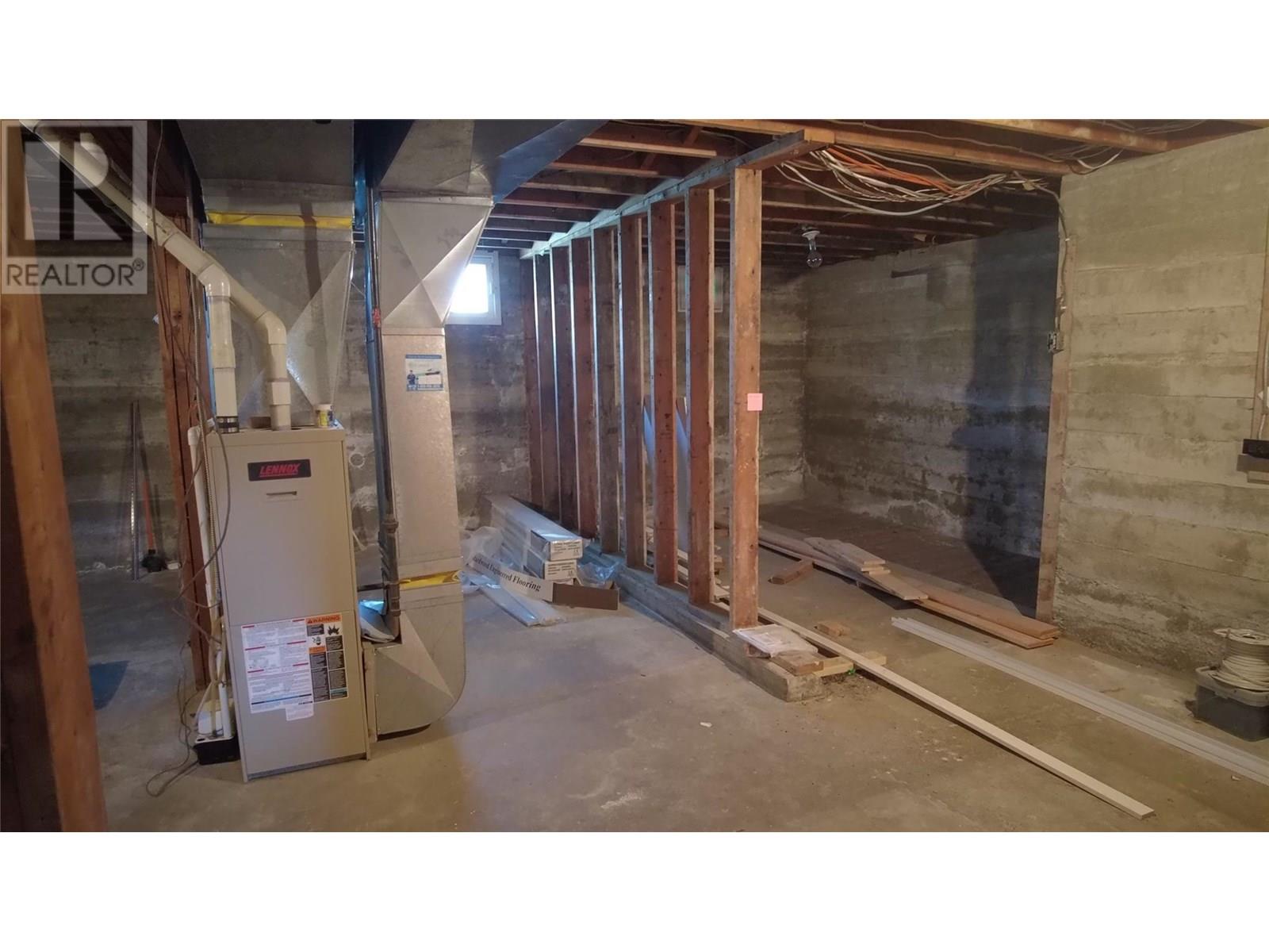 6295 College Road, Grand Forks, British Columbia  V0H 1H2 - Photo 29 - 10358122