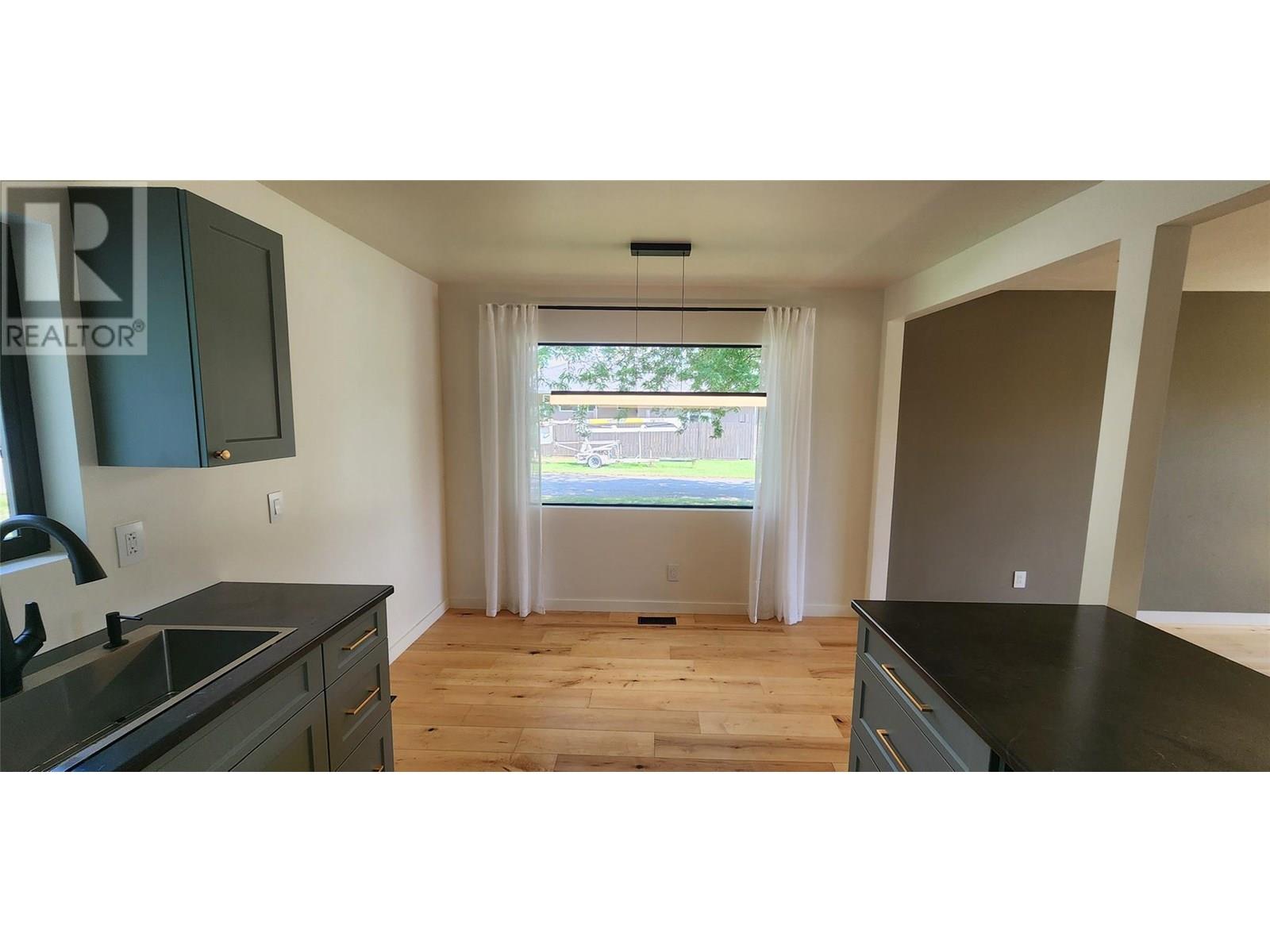 6295 College Road, Grand Forks, British Columbia  V0H 1H2 - Photo 21 - 10358122