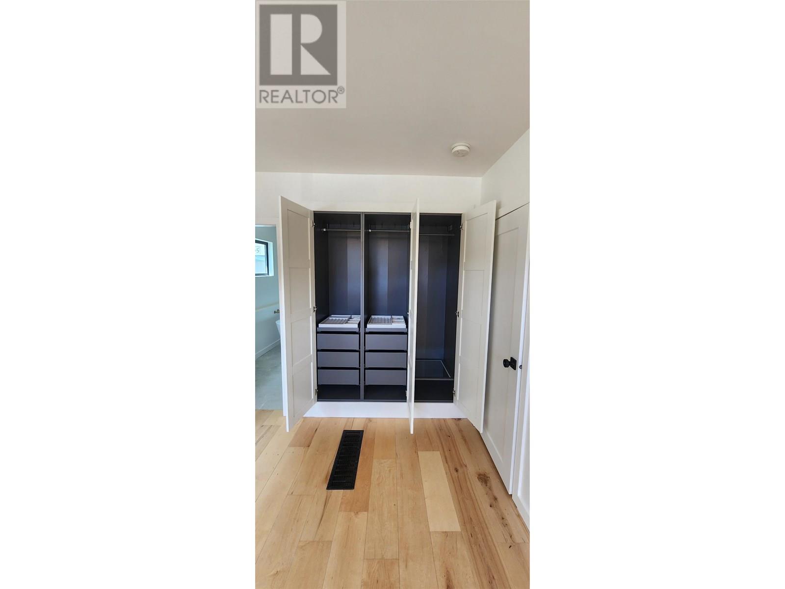 6295 College Road, Grand Forks, British Columbia  V0H 1H2 - Photo 12 - 10358122