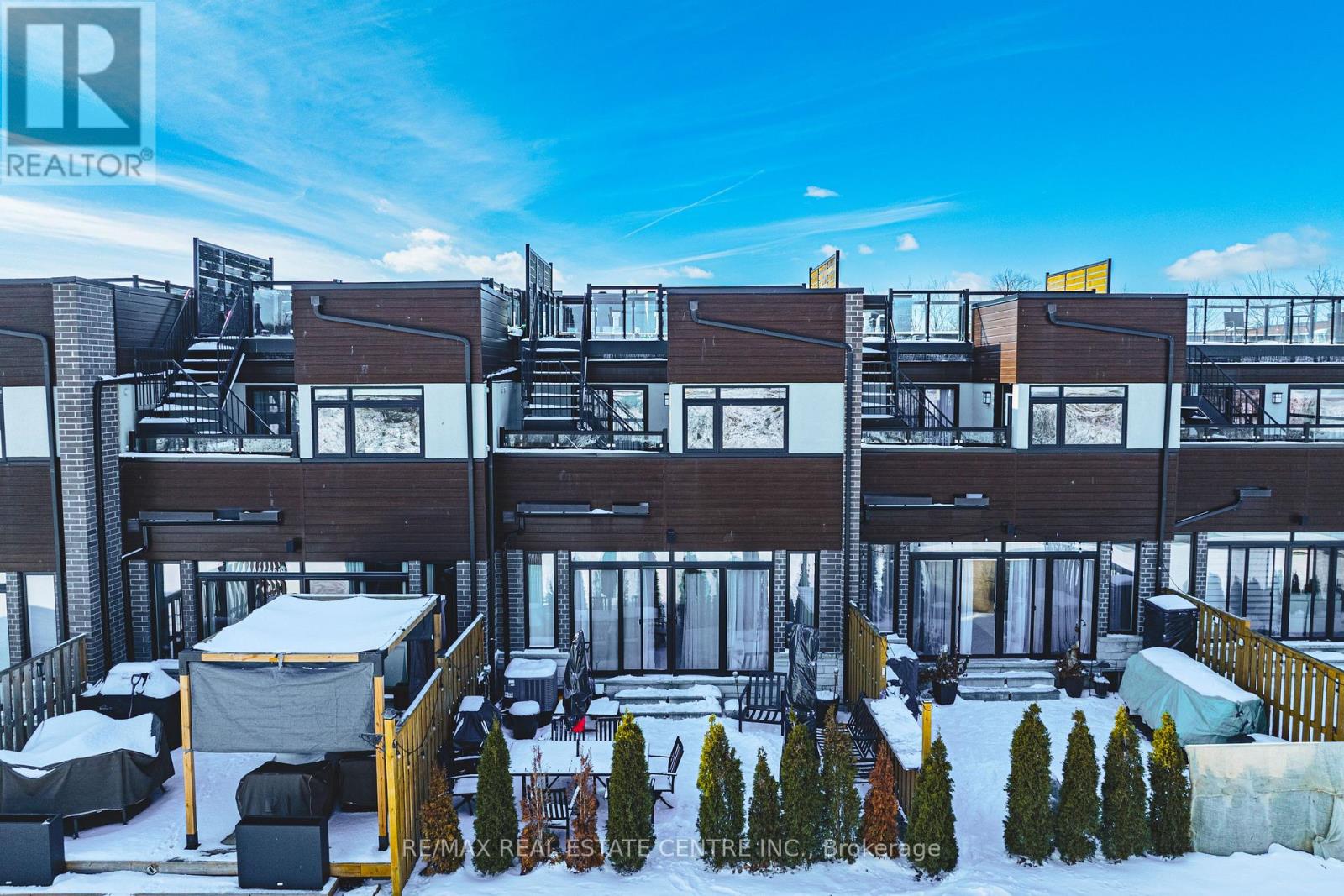 26 - 35 Midhurst Heights, Hamilton, Ontario  L8J 0K9 - Photo 34 - X12322166