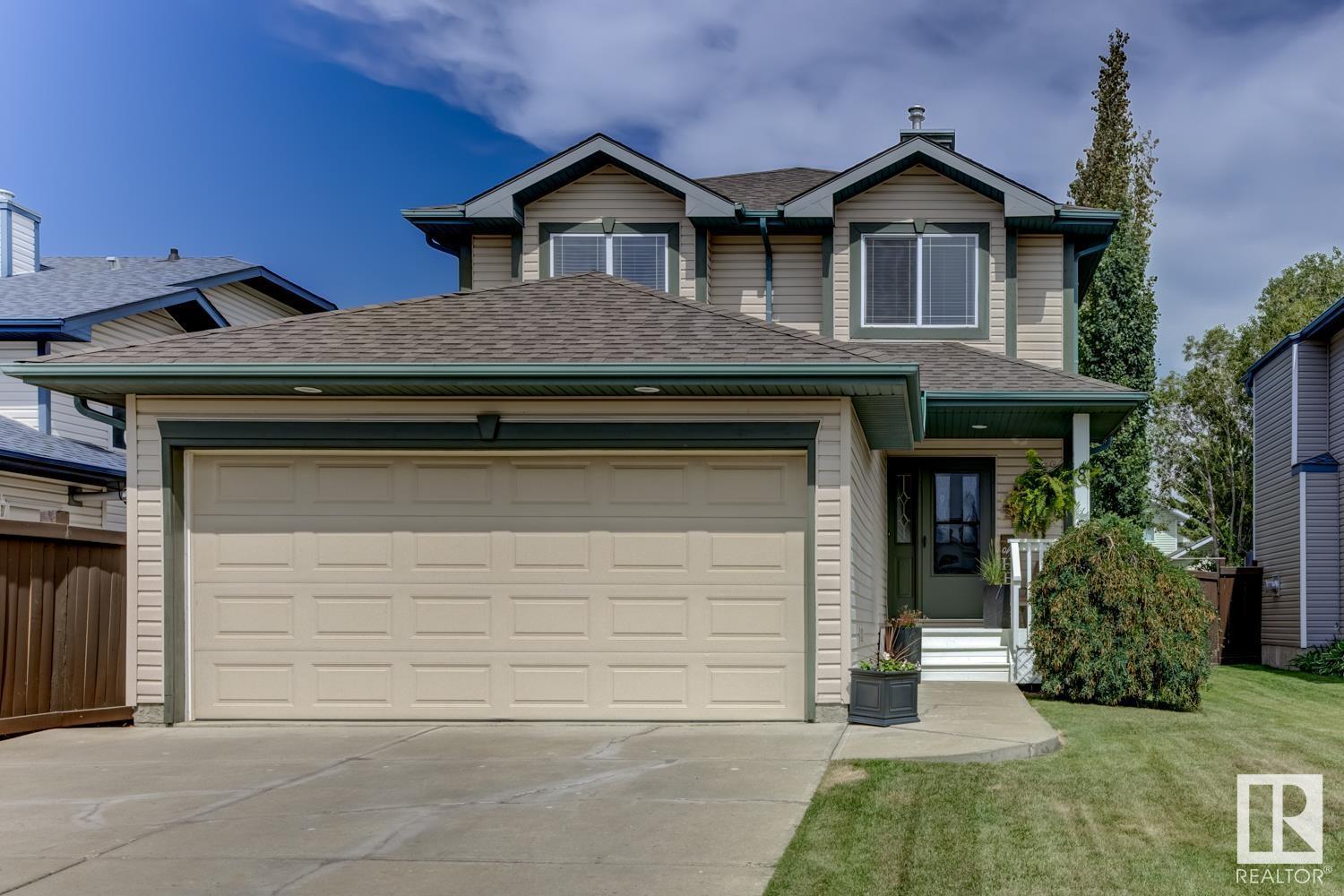 Property at 8 LAKEWOOD CV N image 2