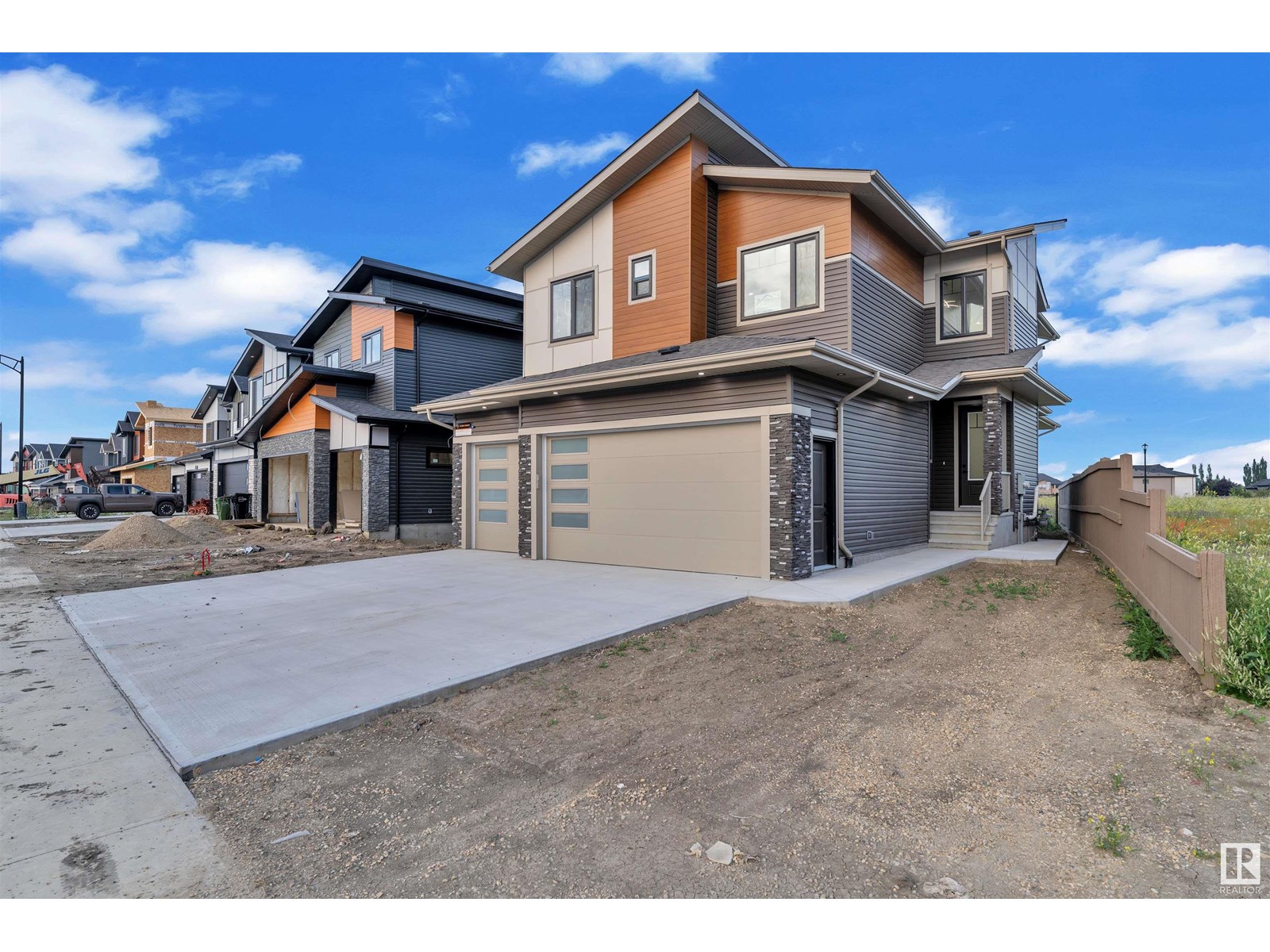 Property at 16503 3 ST NE image 4