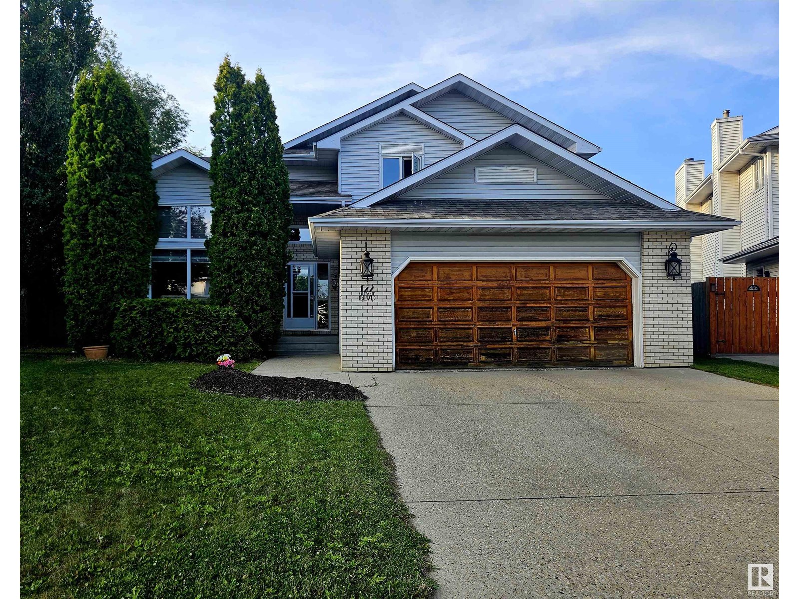 122 GLENCOE BV, Sherwood Park, Alberta