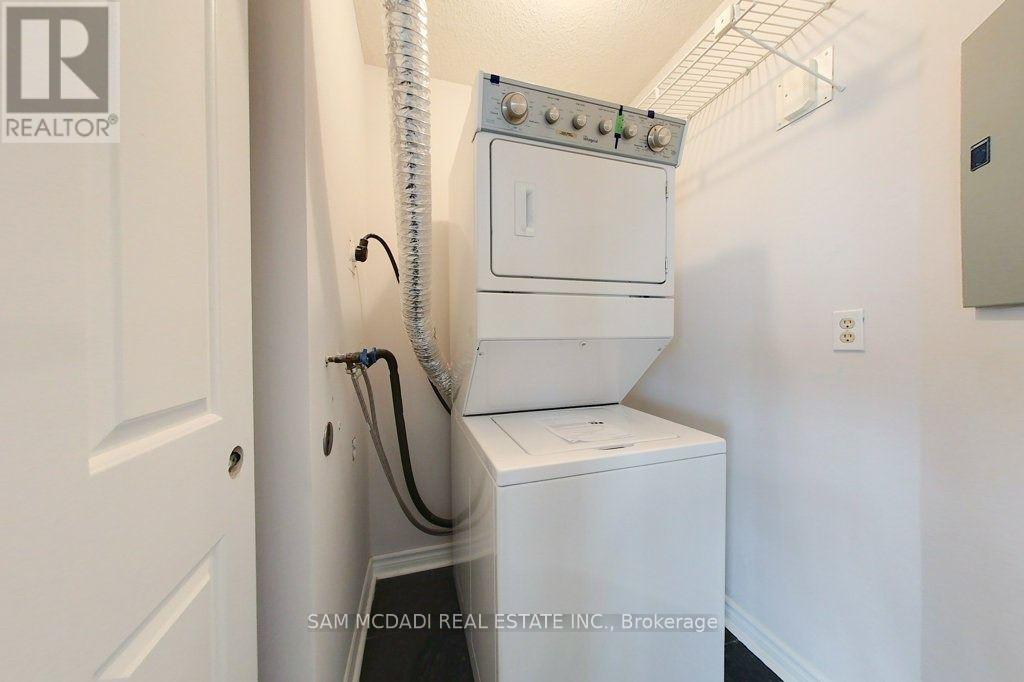 1411 - 55 Kingsbridge Garden Circle, Mississauga, Ontario  L5R 1Y1 - Photo 18 - W12322199