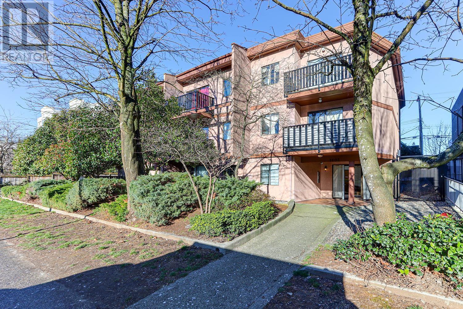 1603 E BROADWAY, Vancouver, British Columbia