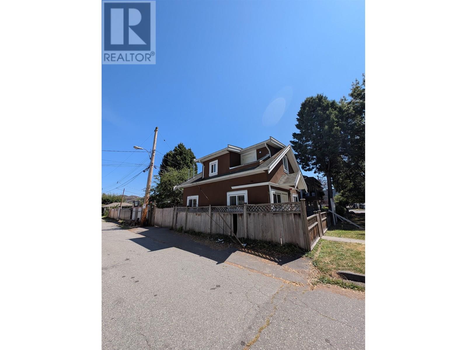 Property at 6388 ELLIOTT STREET image 1
