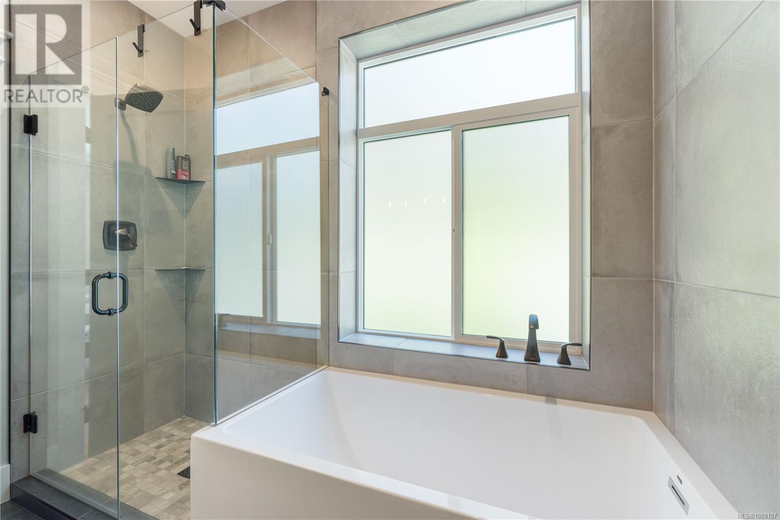 1227 Burbank Rd, Qualicum Beach, British Columbia  V9K 2J5 - Photo 35 - 1009107