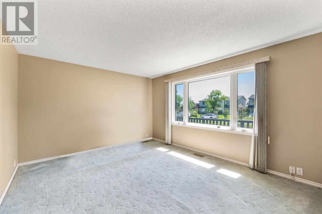 Property at 104 Erin Woods Boulevard SE image 4