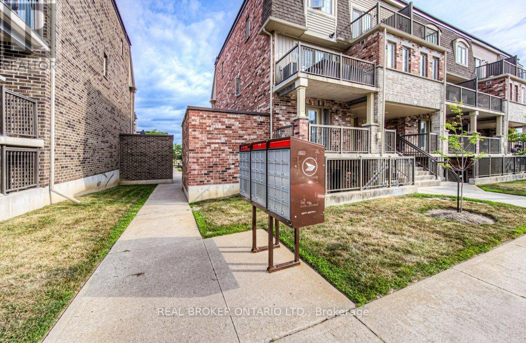 Property at 22 - 240 RACHEL CRESCENT image 5