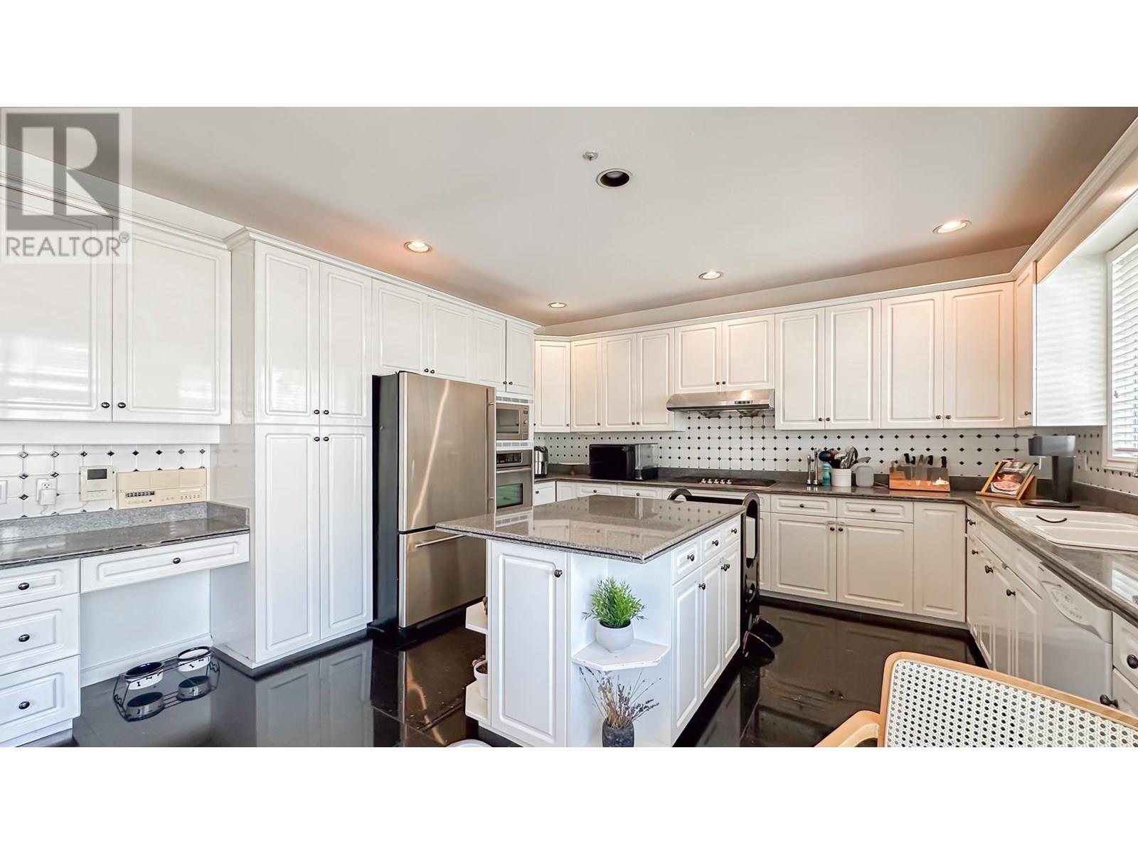 2137 W 20th Avenue, Vancouver, British Columbia  V6L 1E9 - Photo 8 - R3032732