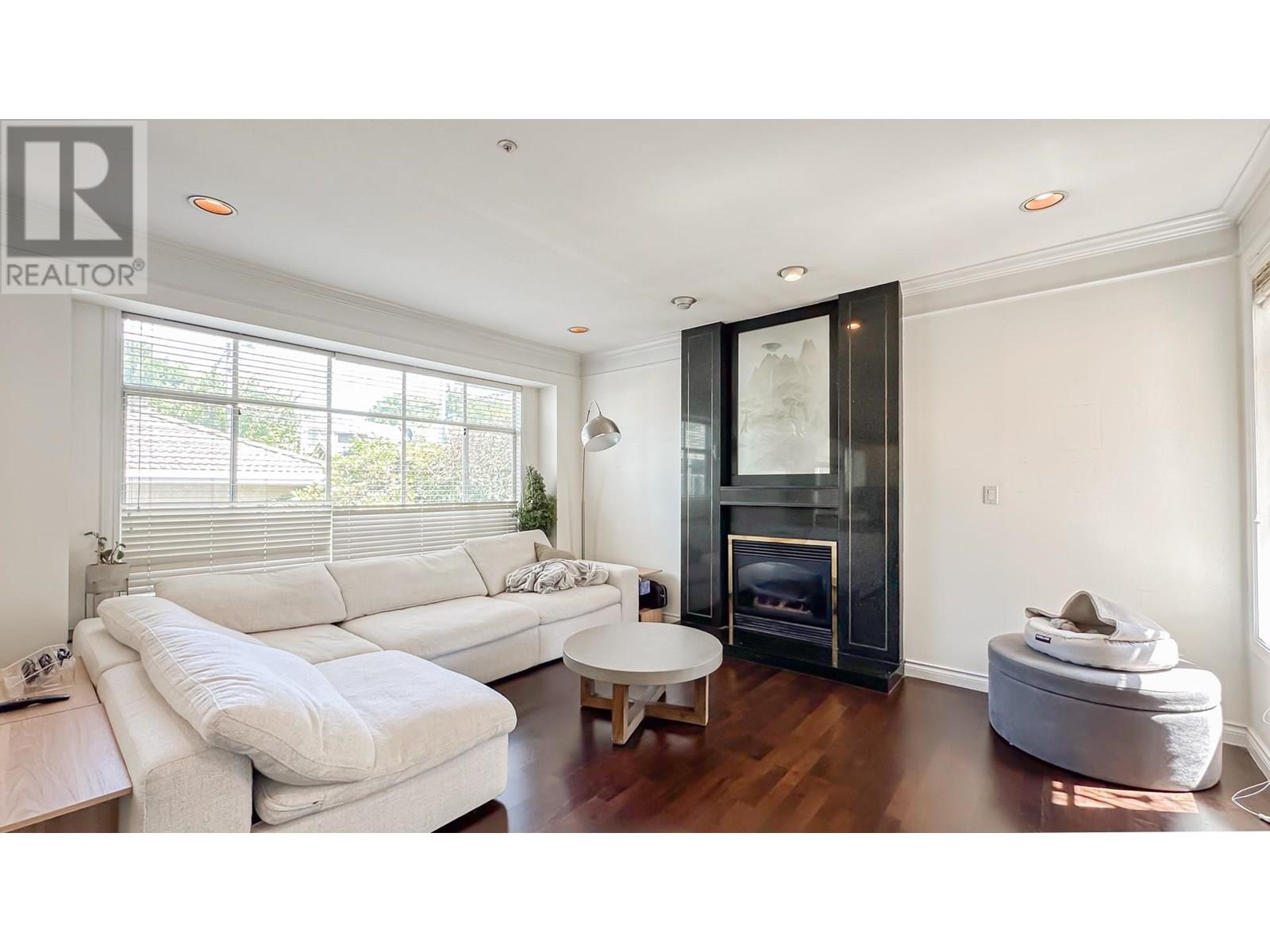 2137 W 20th Avenue, Vancouver, British Columbia  V6L 1E9 - Photo 12 - R3032732