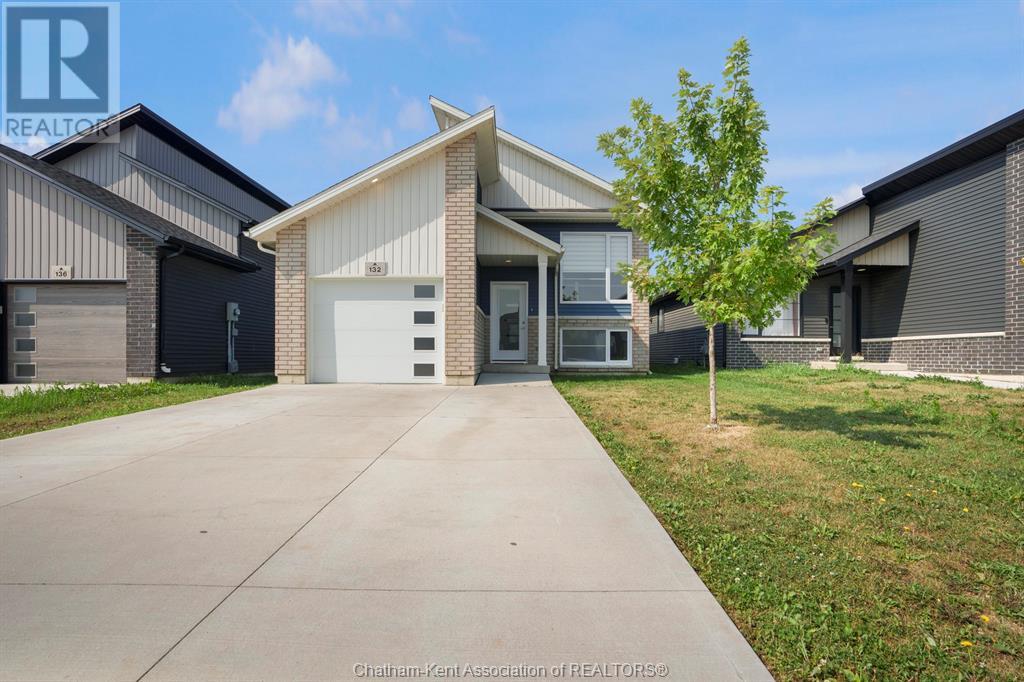 132 Arrowhead Lane, Chatham, Ontario  N7M 0T2 - Photo 2 - 25019192