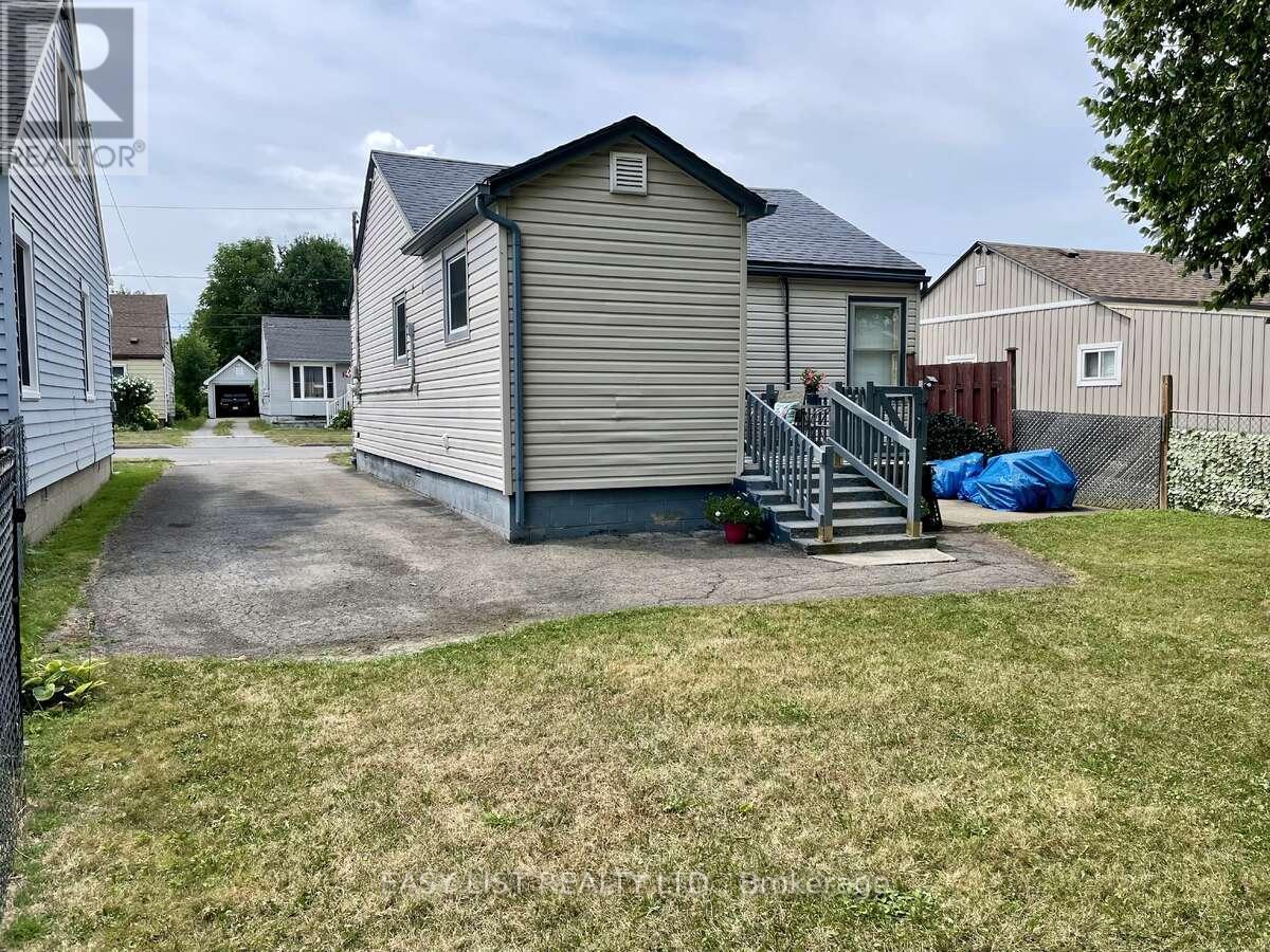 35 Mary Street, Fort Erie, Ontario  L2A 4A4 - Photo 29 - X12322238