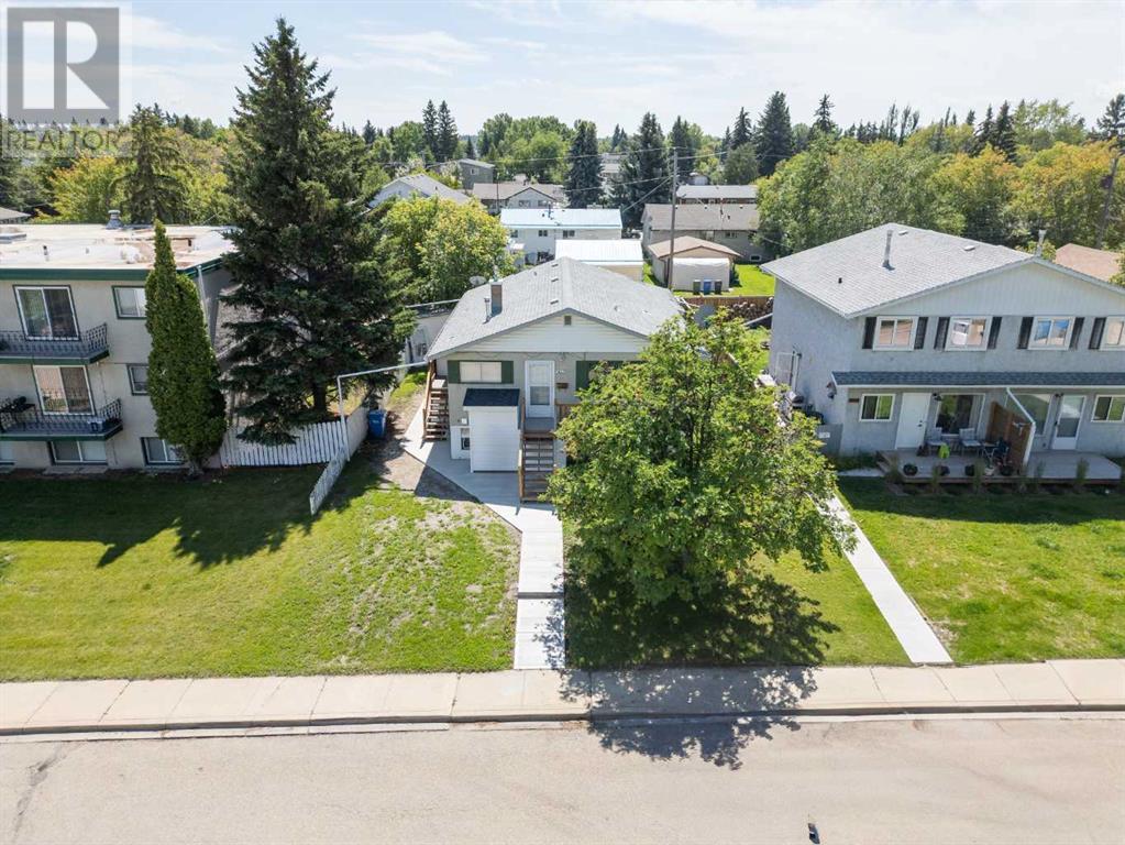 Property at 5609 42 Street image 3