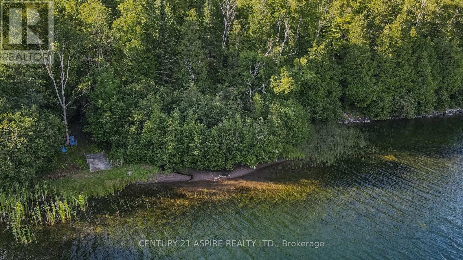110 PELLS LANE, Brudenell, Ontario