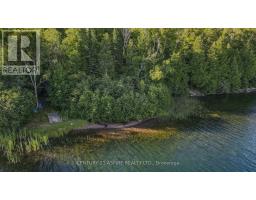 110 PELLS LANE, Brudenell, Ontario