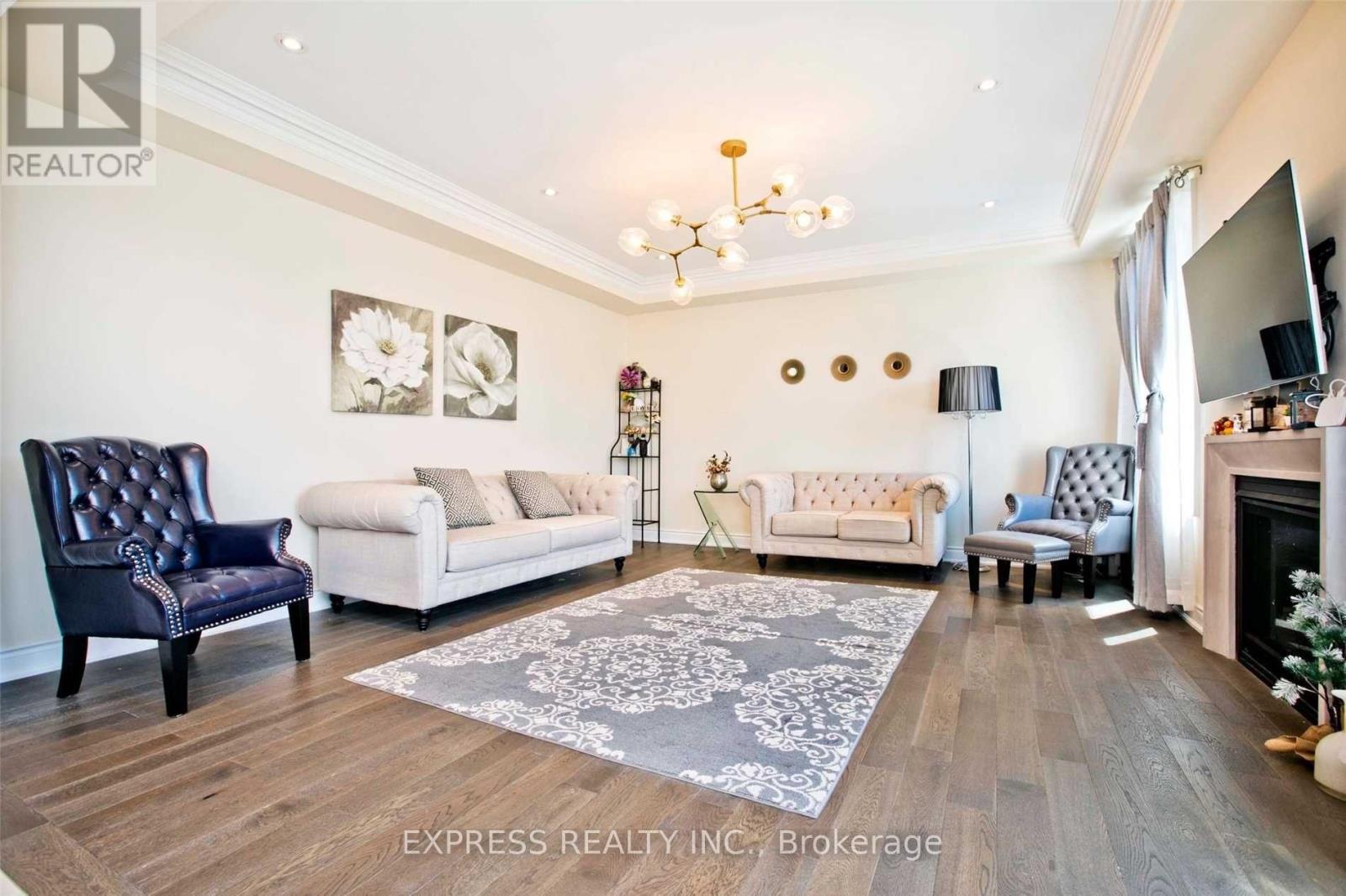 Property at 37 BLAZING STAR STREET image 5
