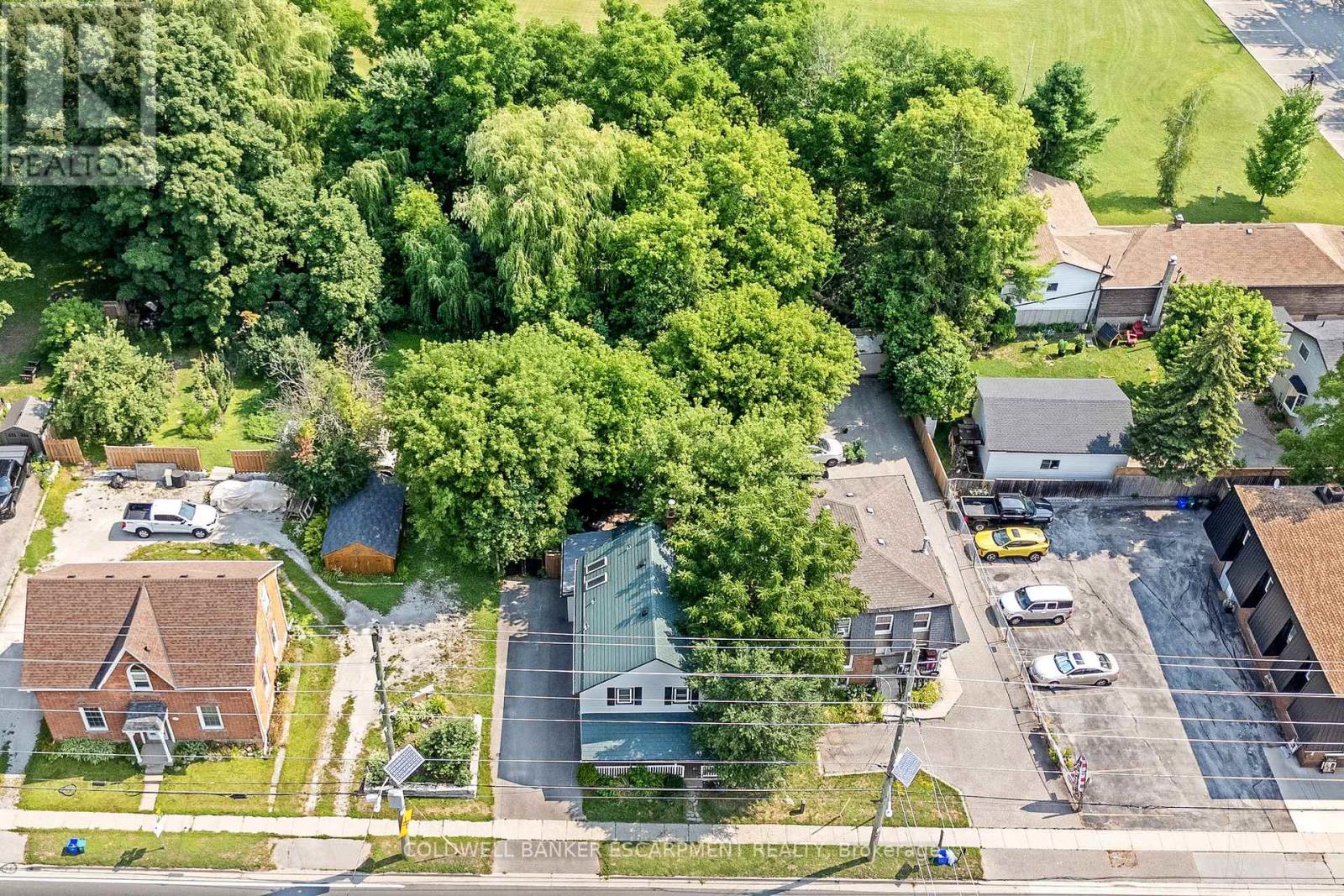 115 Main Street N, Halton Hills, Ontario  L7J 1W5 - Photo 36 - W12322256
