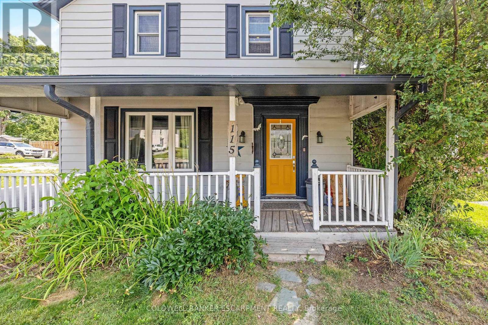 115 Main Street N, Halton Hills, Ontario  L7J 1W5 - Photo 6 - W12322256