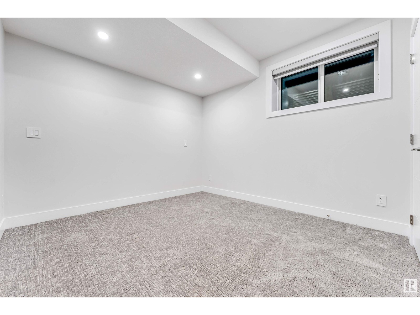 1935 19 Av Nw, Edmonton, Alberta  T6T 2K8 - Photo 60 - E4451045