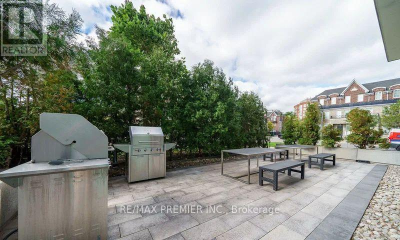 714 - 105 The Queensway, Toronto (High Park-Swansea), Ontario M6S 5B5 - Photo 28 - W12322267