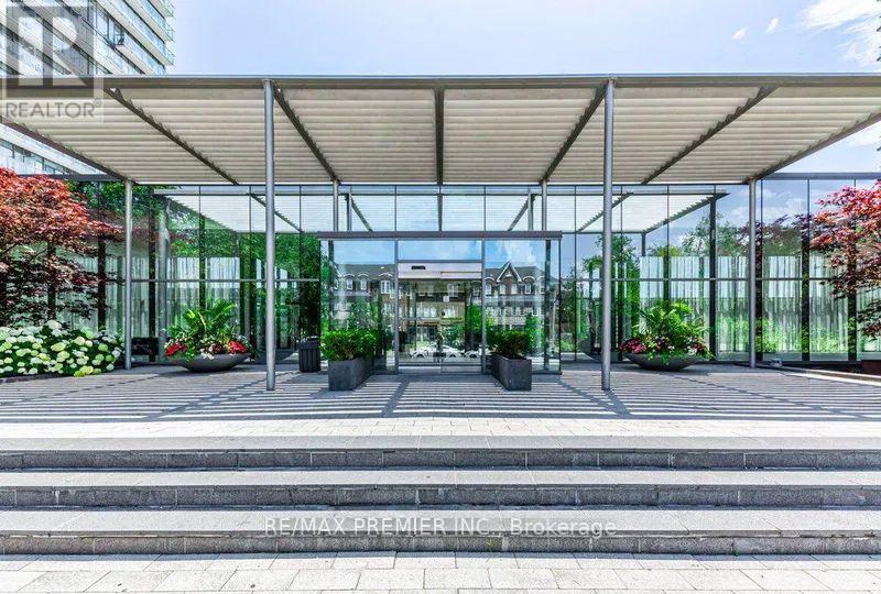 714 - 105 The Queensway, Toronto (High Park-Swansea), Ontario M6S 5B5 - Photo 31 - W12322267