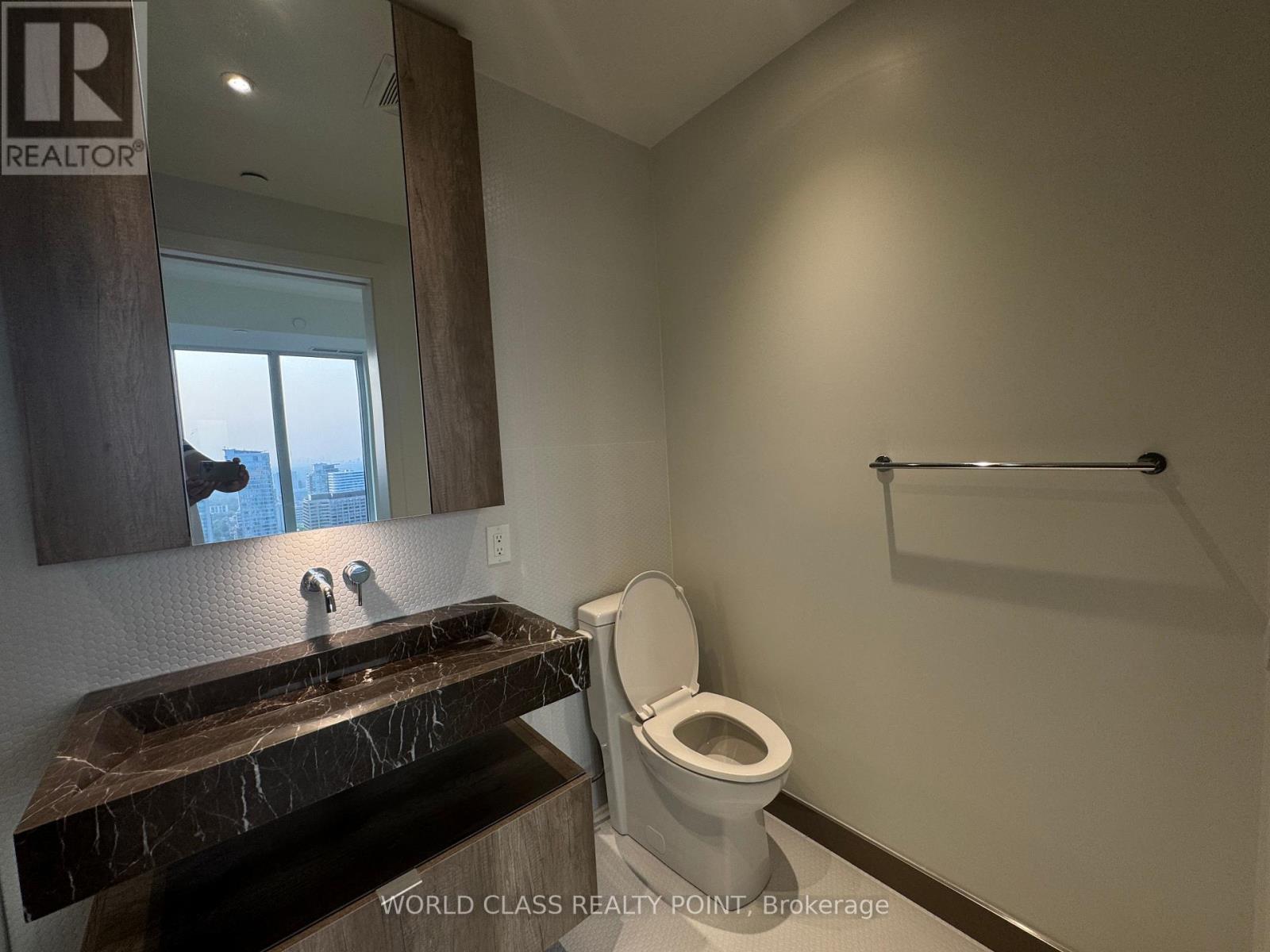 3309 - 11 Yorkville Avenue, Toronto, Ontario  M4W 0B7 - Photo 18 - C12322288