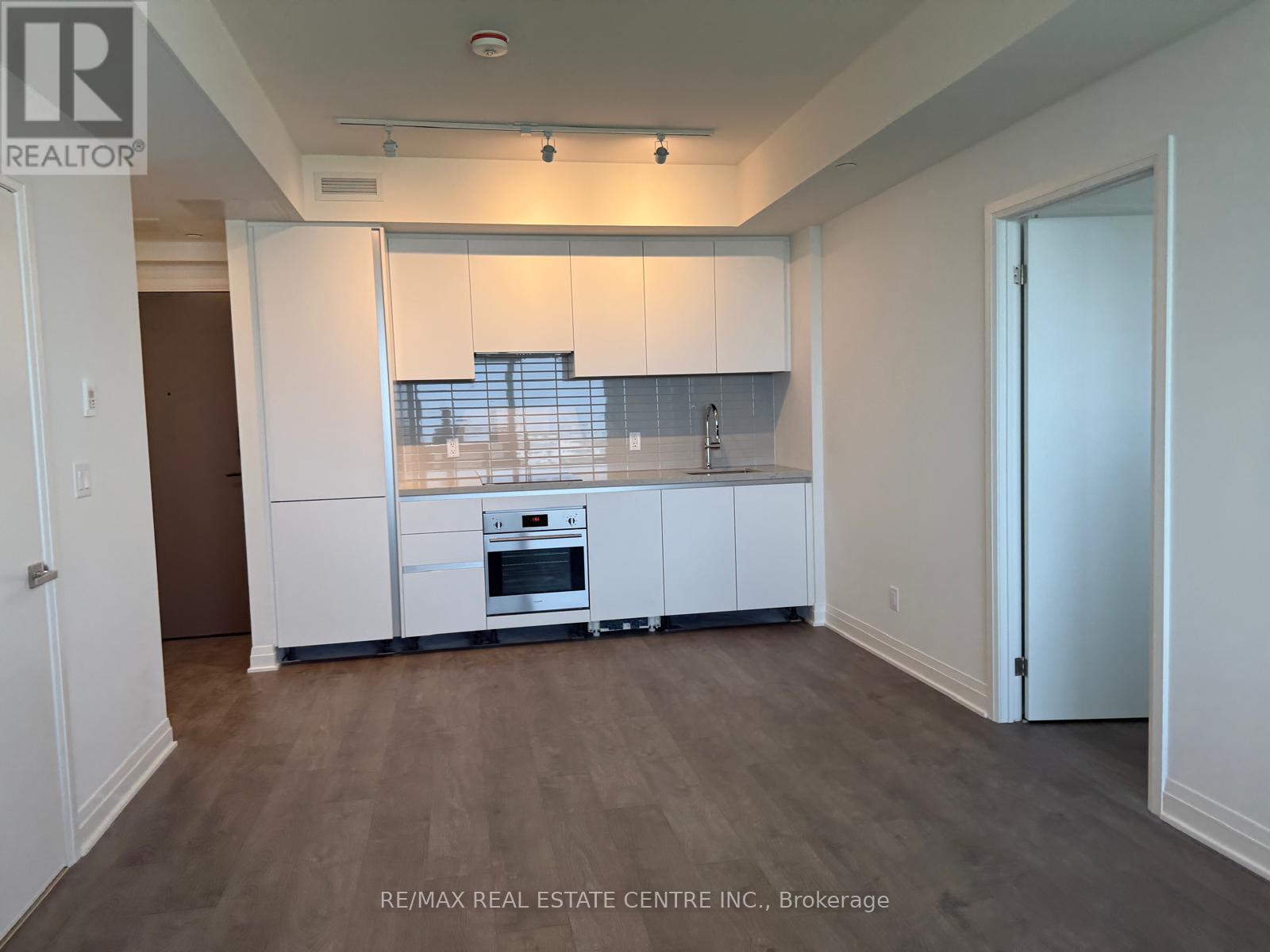 1203 - 4015 The Exchange, Mississauga, Ontario  L5B 0N9 - Photo 12 - W12322170