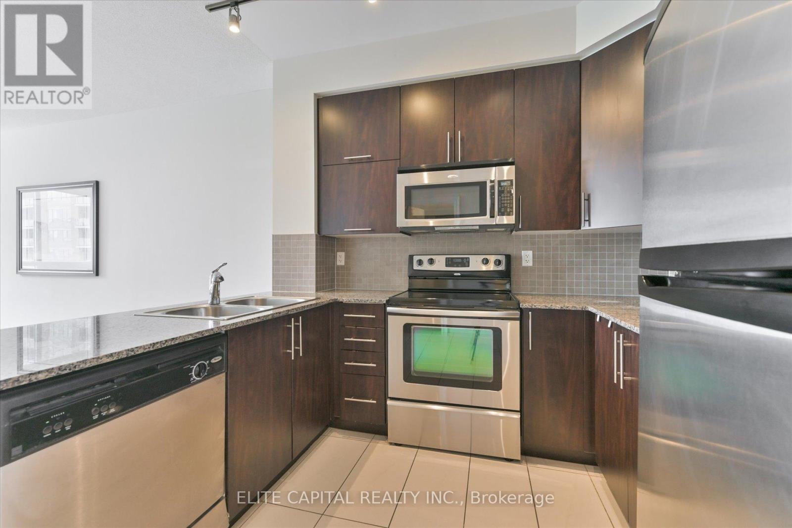 725 - 60 South Town Centre Boulevard, Markham, Ontario  L6G 0C5 - Photo 9 - N12322292