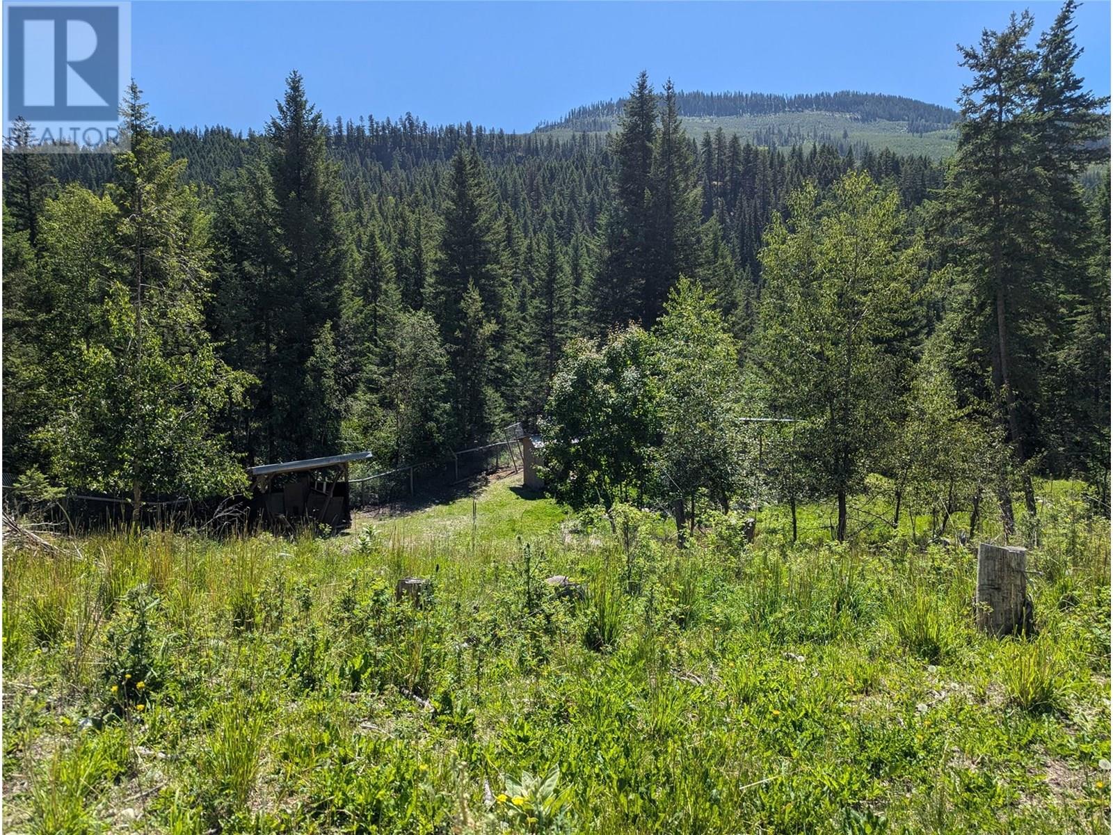 7160 CHINA VALLEY Road, chase, British Columbia