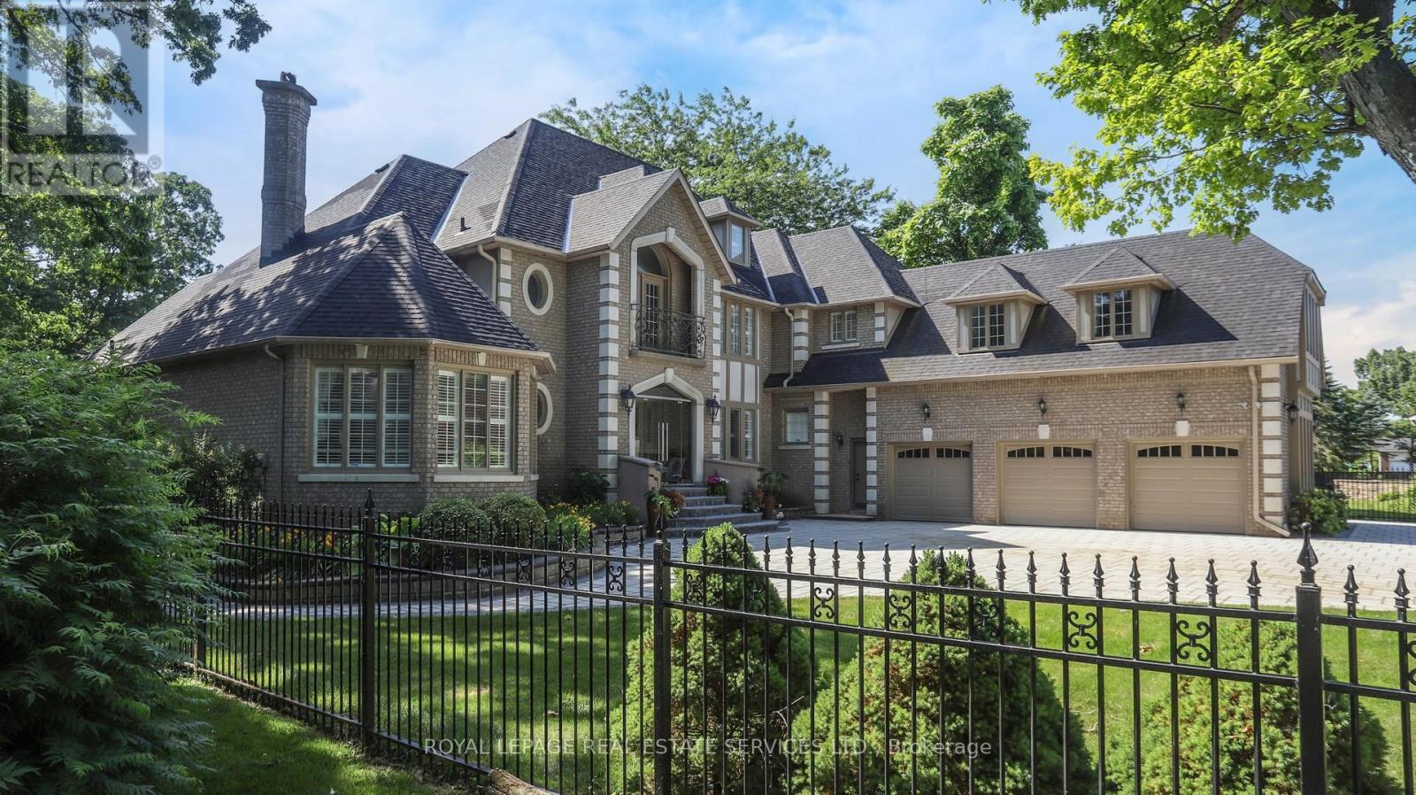 2416 Mississauga Road, Mississauga, Ontario  L5H 2L1 - Photo 47 - W12320959