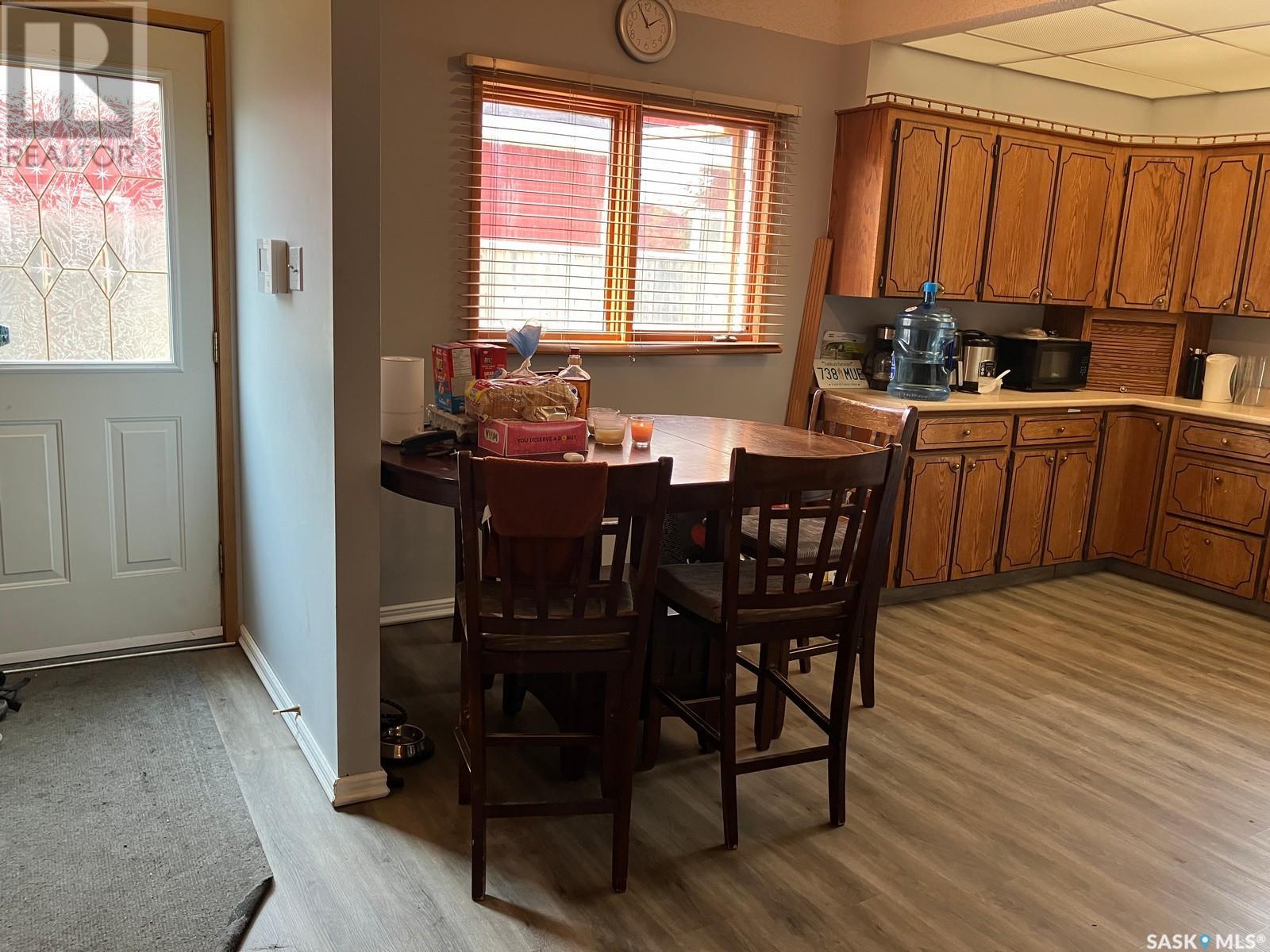 804 - 806 9th Avenue W, Nipawin, Saskatchewan  S0E 1E0 - Photo 28 - SK014517