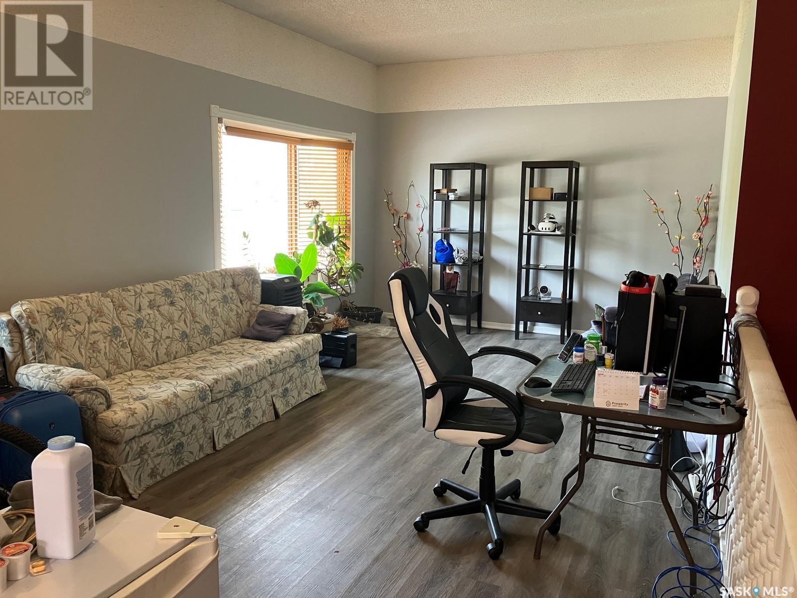 804 - 806 9th Avenue W, Nipawin, Saskatchewan  S0E 1E0 - Photo 32 - SK014517