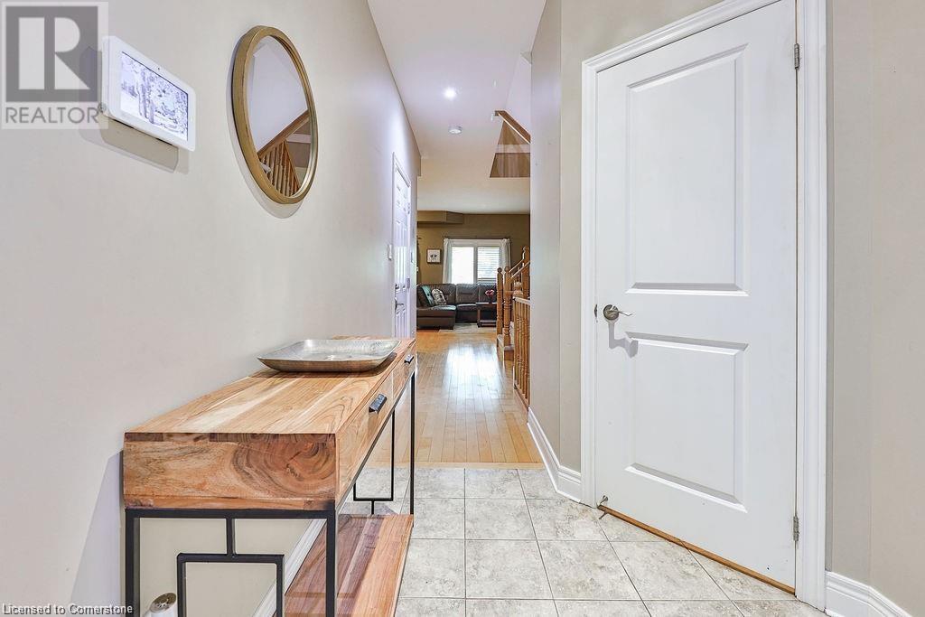 Property at 540 GUELPH Line Unit# 4 image 3
