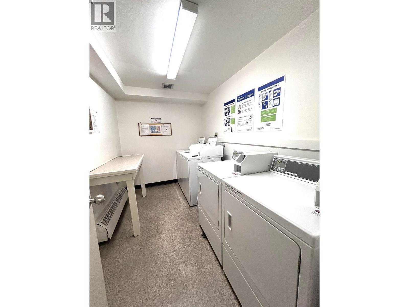 303 4691 W 10th Avenue, Vancouver, British Columbia  V6R 2J3 - Photo 24 - R3031310