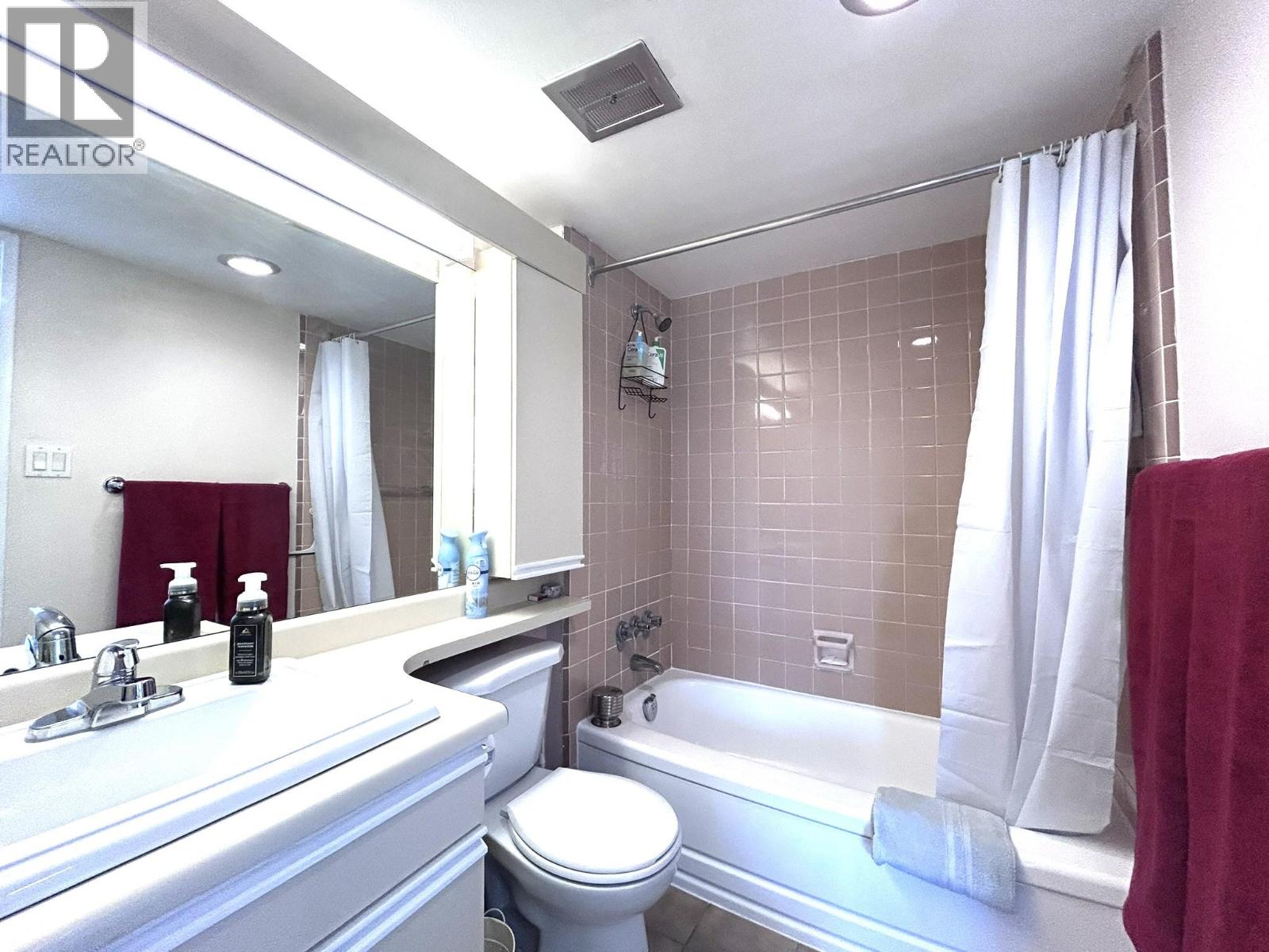 303 4691 W 10th Avenue, Vancouver, British Columbia  V6R 2J3 - Photo 23 - R3031310