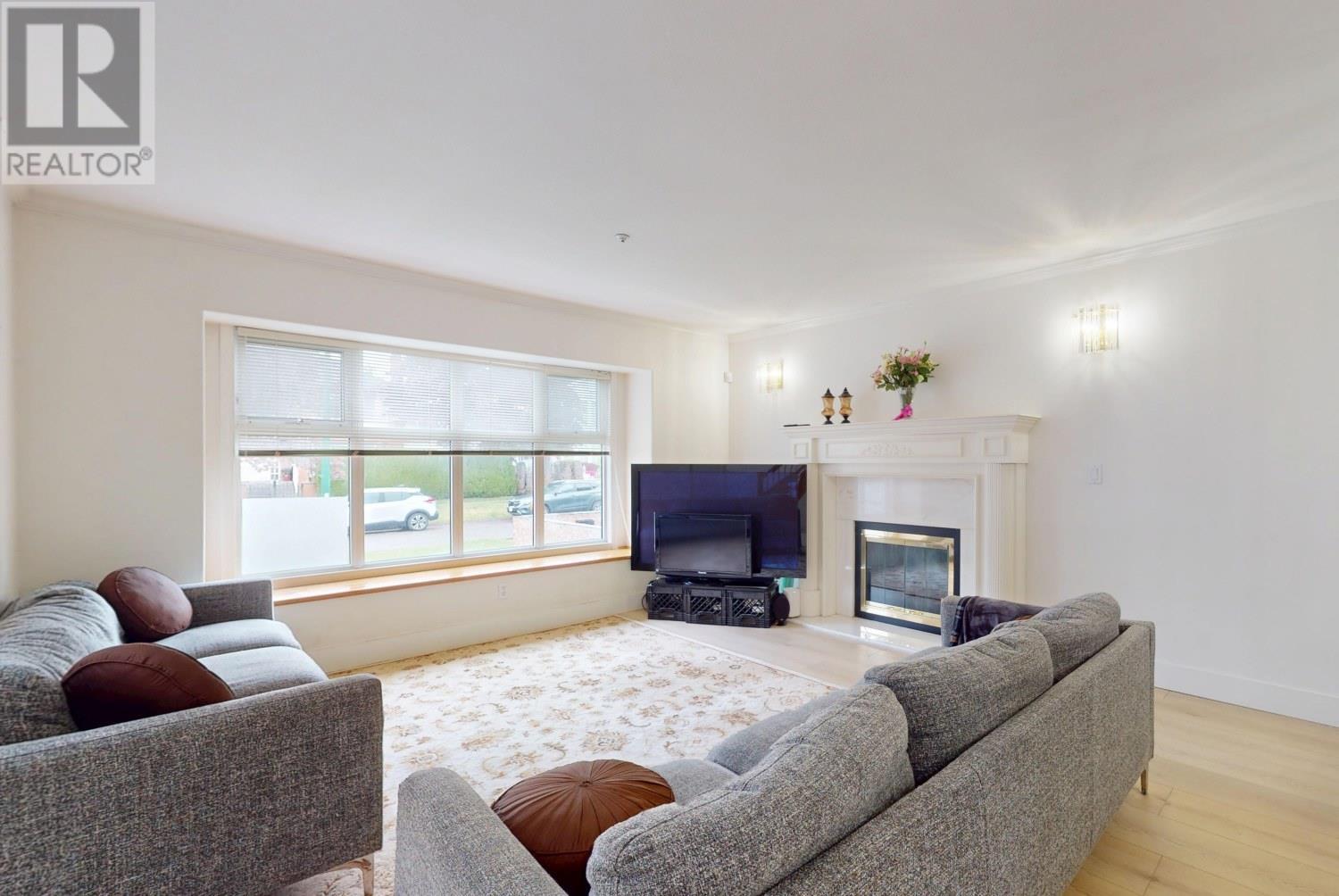 2066 W 44th Avenue, Vancouver, British Columbia  V6M 2E9 - Photo 3 - R3022578