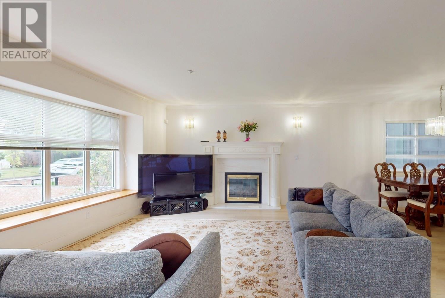 2066 W 44th Avenue, Vancouver, British Columbia  V6M 2E9 - Photo 4 - R3022578