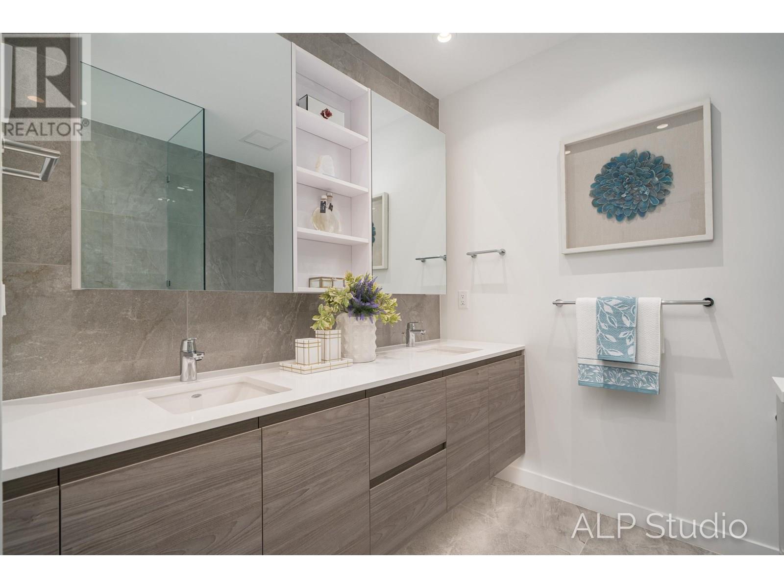3708 680 Quayside Drive, New Westminster, British Columbia  V3M 0P2 - Photo 20 - R3033036