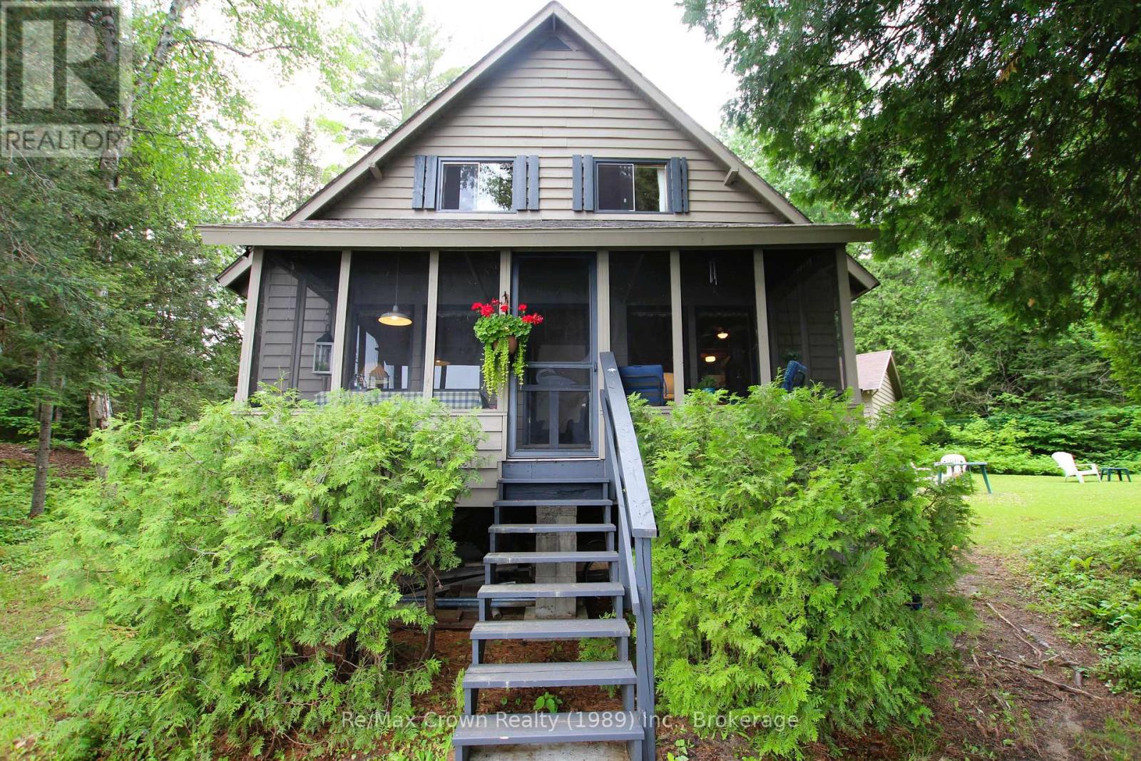 45 Bells Road, Unorganized Townships, Ontario  P0H 2K0 - Photo 41 - X12255523