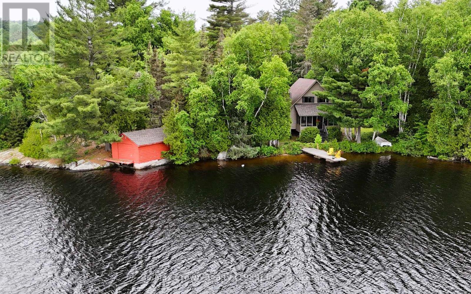 45 Bells Road, Unorganized Townships, Ontario  P0H 2K0 - Photo 34 - X12255523