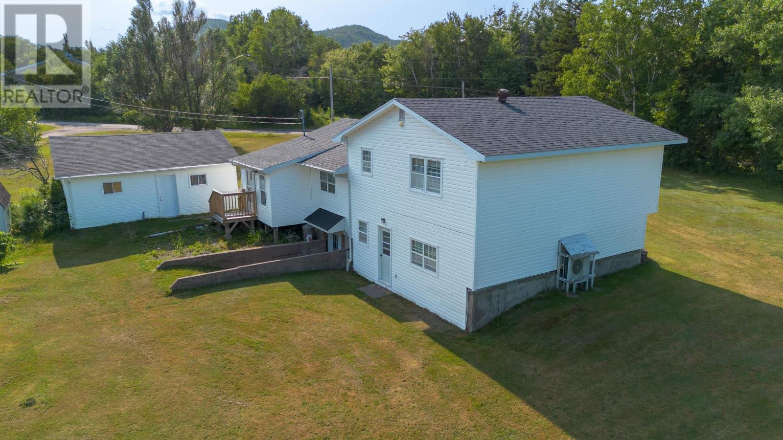 108 Beach Crossing Road, Ingonish Beach, Nova Scotia  B0C 1K0 - Photo 37 - 202519067