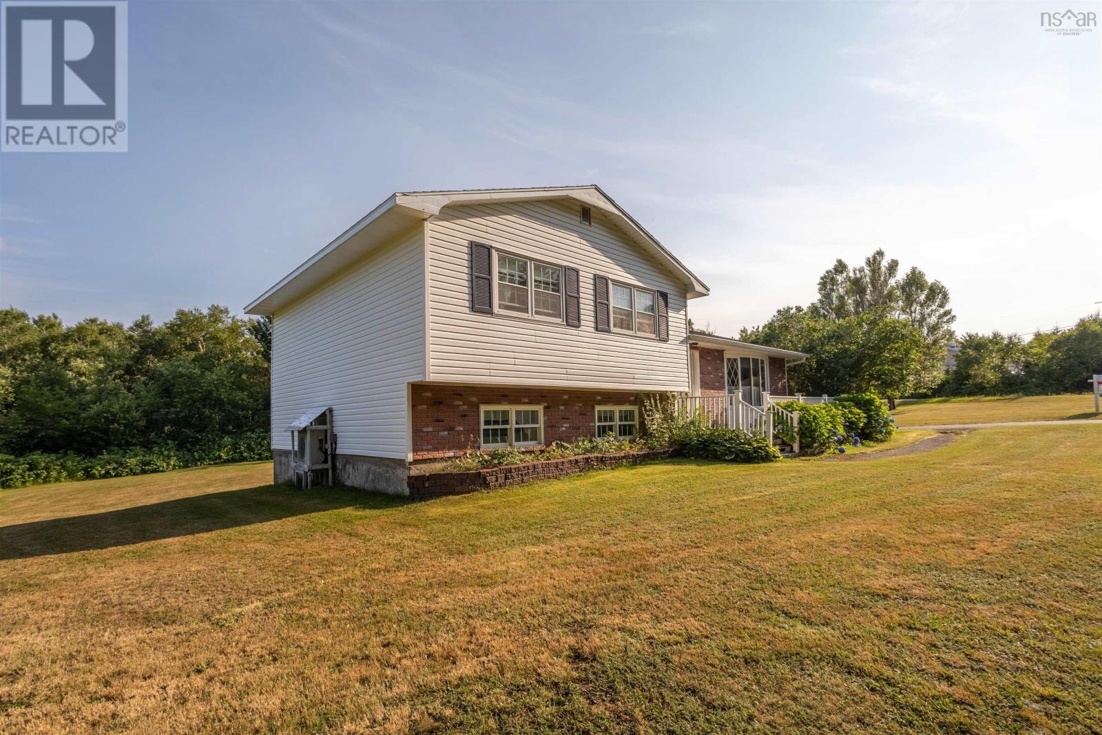 108 Beach Crossing Road, Ingonish Beach, Nova Scotia  B0C 1K0 - Photo 38 - 202519067