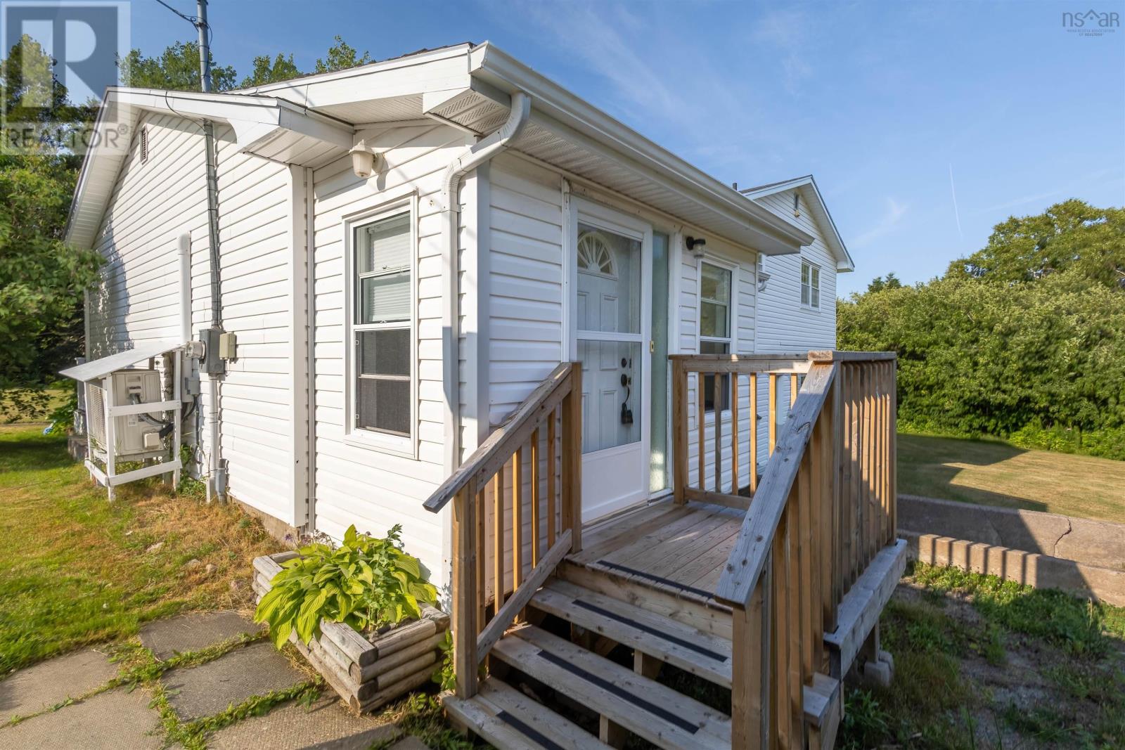 108 Beach Crossing Road, Ingonish Beach, Nova Scotia  B0C 1K0 - Photo 7 - 202519067