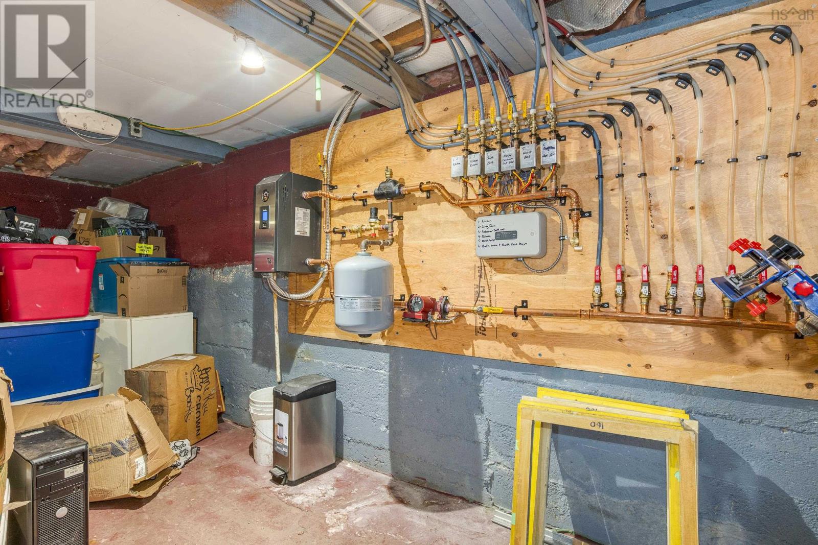 281 Island View Drive, Boutiliers Point, Nova Scotia  B3Z 1R9 - Photo 20 - 202519071