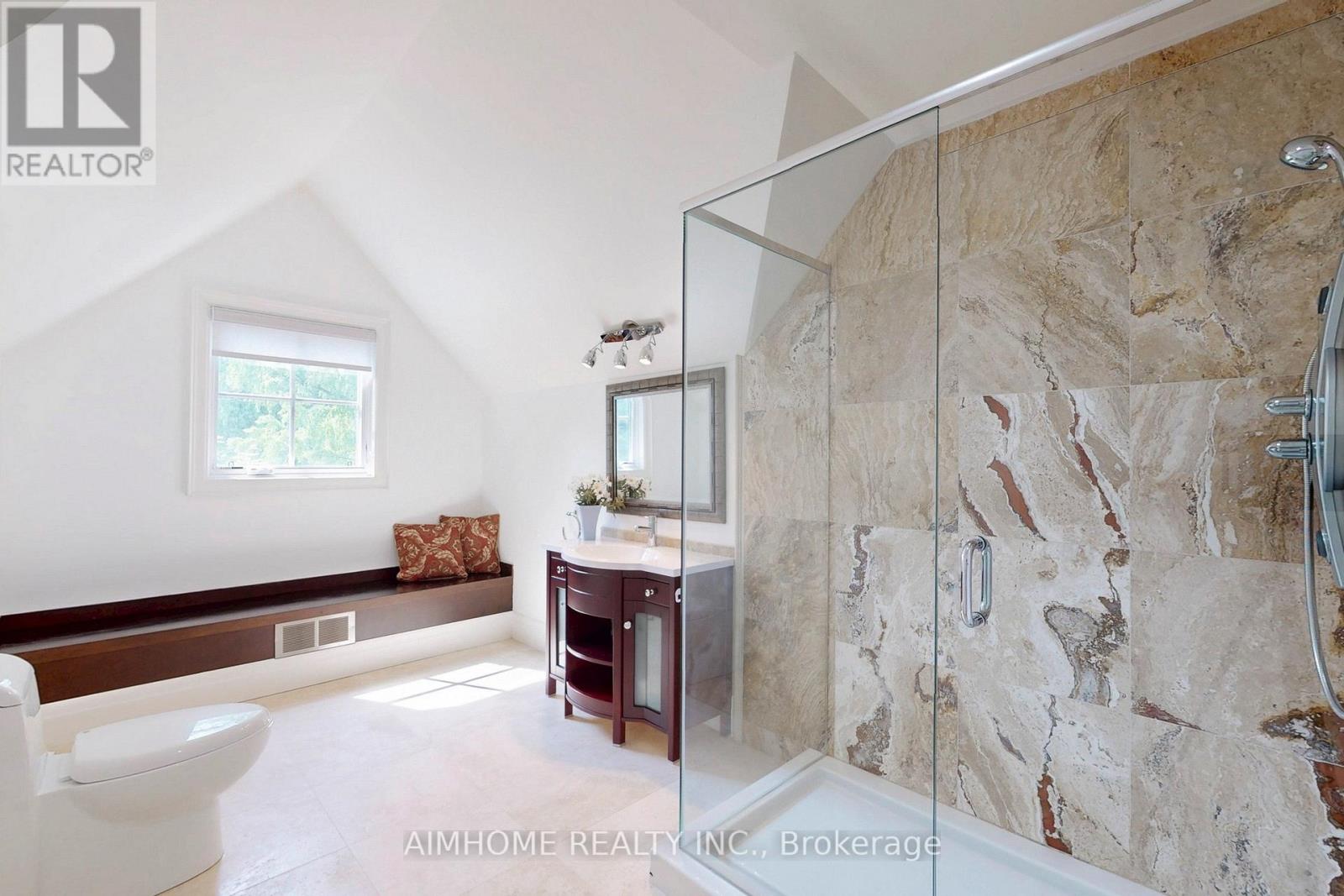 278 Wedgewood Drive, Oakville, Ontario  L6J 4R8 - Photo 30 - W12322362